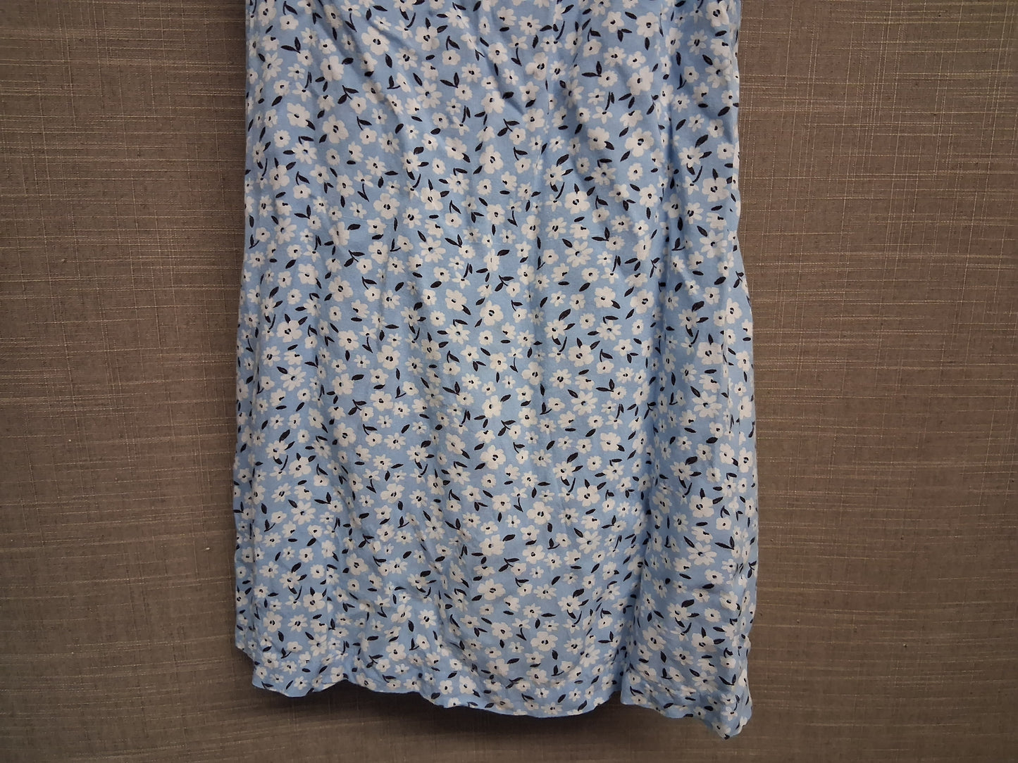 F&F Girls Blue Floral Sundress Button Front Lightweight Age 6-7 Years