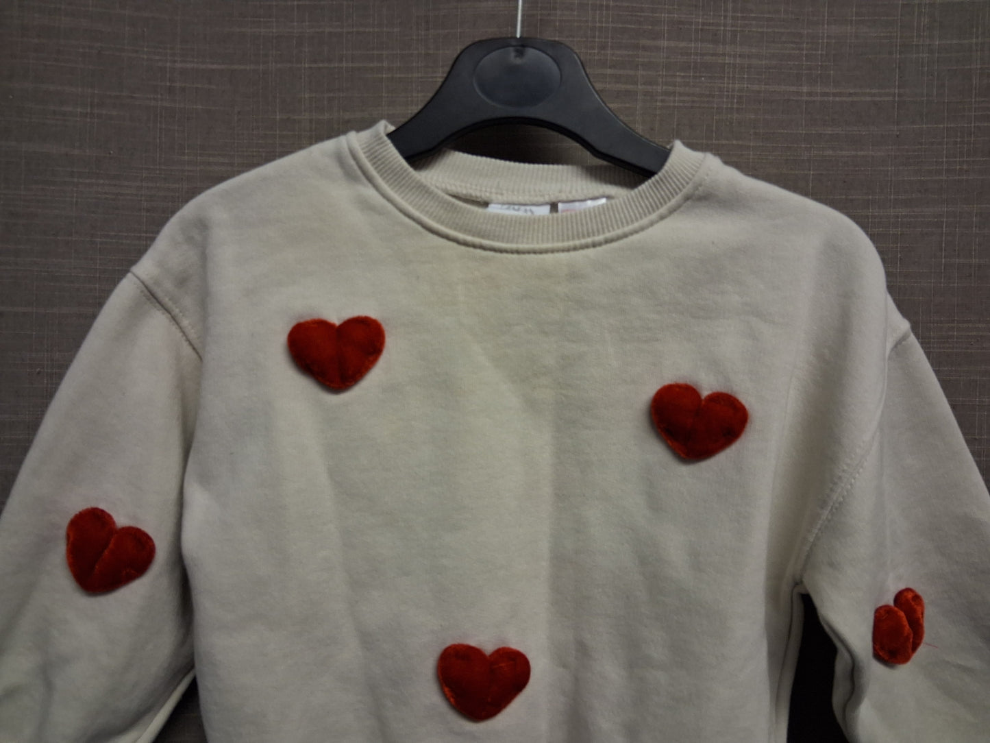 Zara Girls 3D Love Hearts Beige Sweater Jumper Age 5 Years