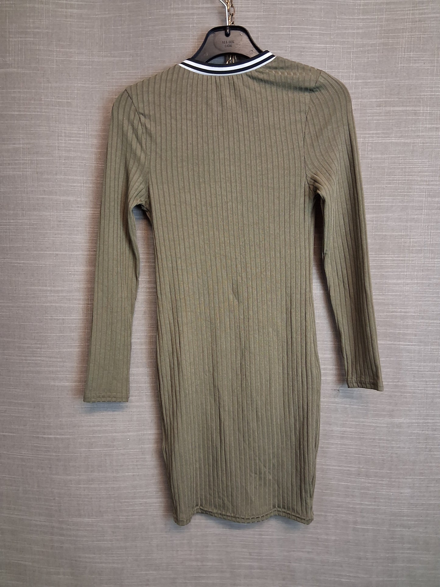 New Look Girls Long Sleeve Khaki T-Shirt Dress Age 9 Years