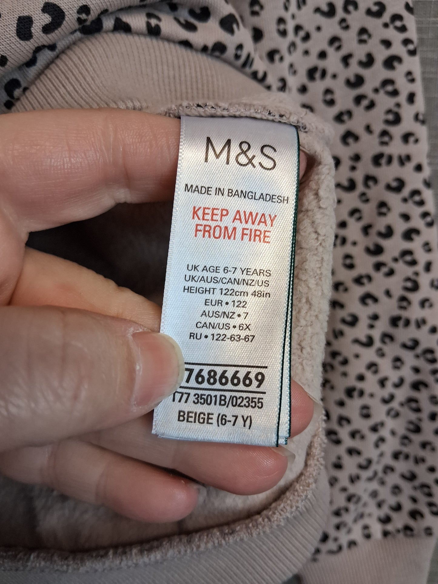 Marks & Spencer Girls Beige Leopard Print Sweater Age 6-7 Years