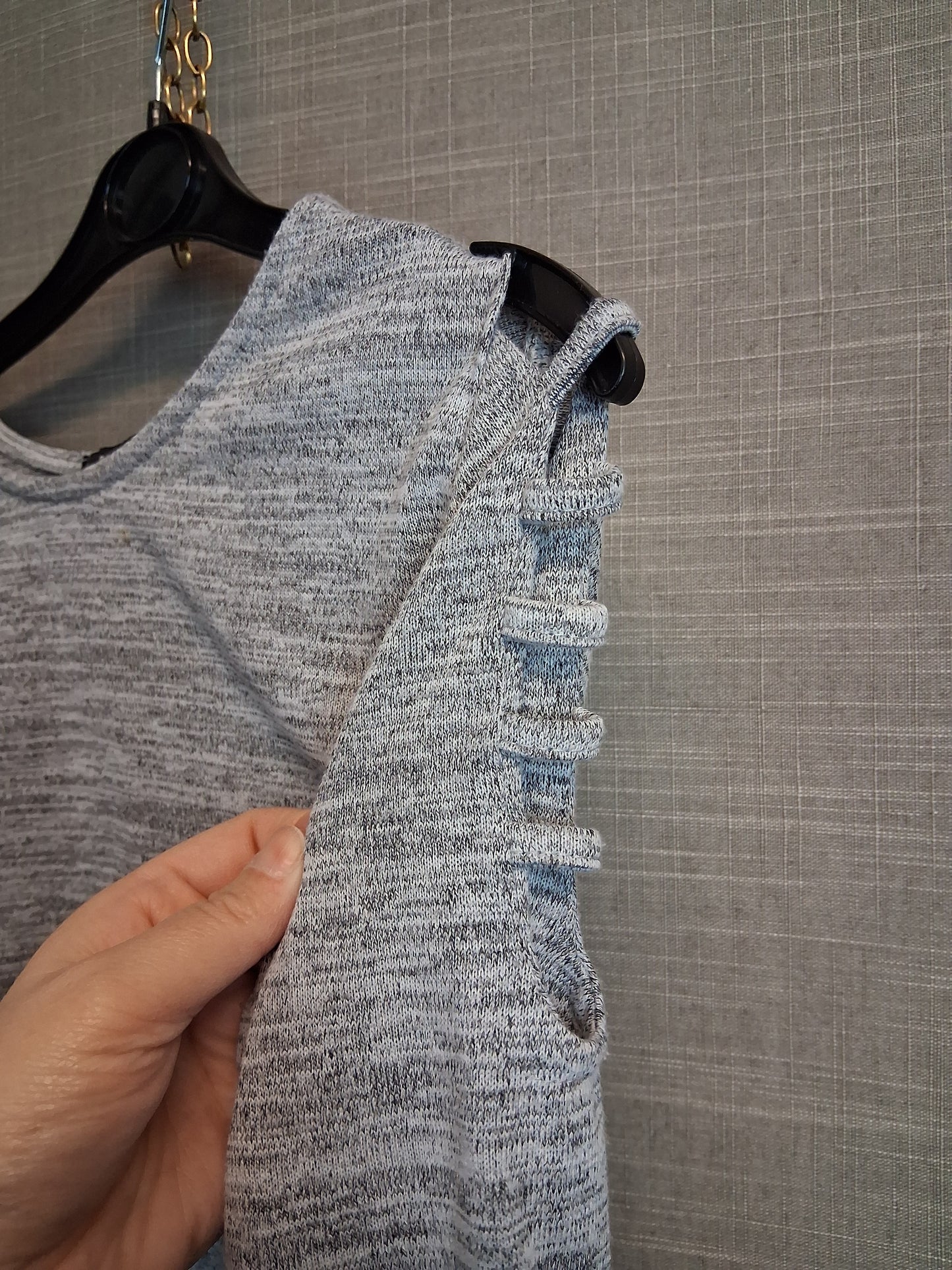 New Look Grey Crop Top Long Cut Out Sleeve Age 12-13 Years