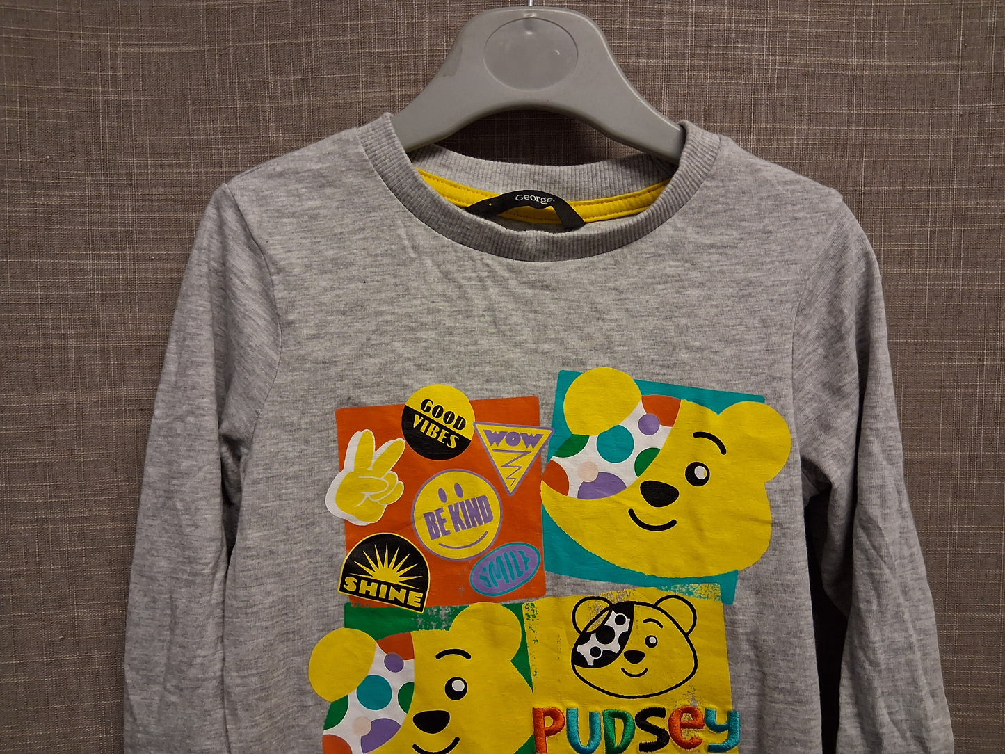 George Boys "Pudsey" Children in Need Grey Long Sleeve T-Shirt Age 2-3 Years
