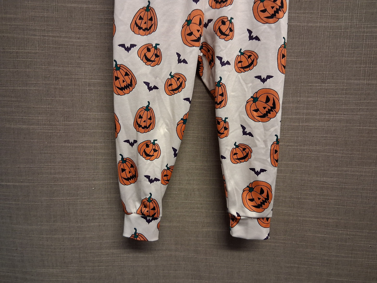 Shein Boys Halloween Pumpkin White Joggers Age 18-24 Months