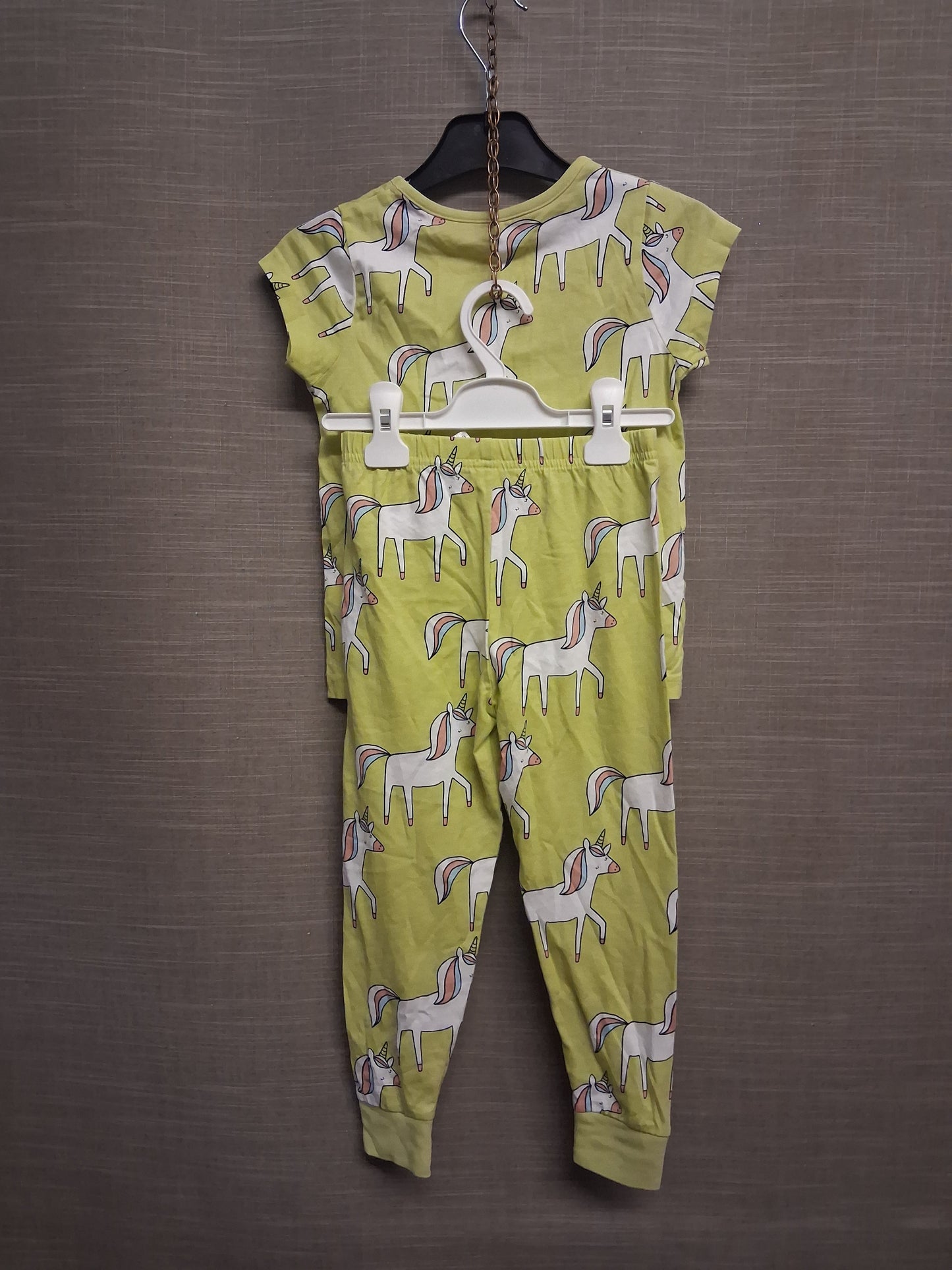 George Girls Lime Green Unicorn 2 Piece PJs Pyjamas Set Age 4-5 Years