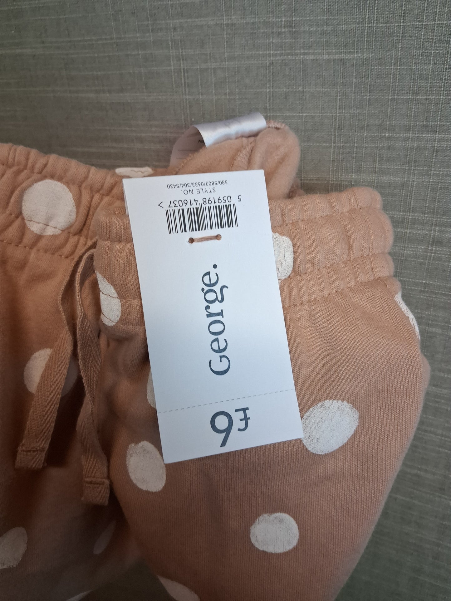 George Girls Beige Spotty  Jersey Shorts Age 6-7 Years New