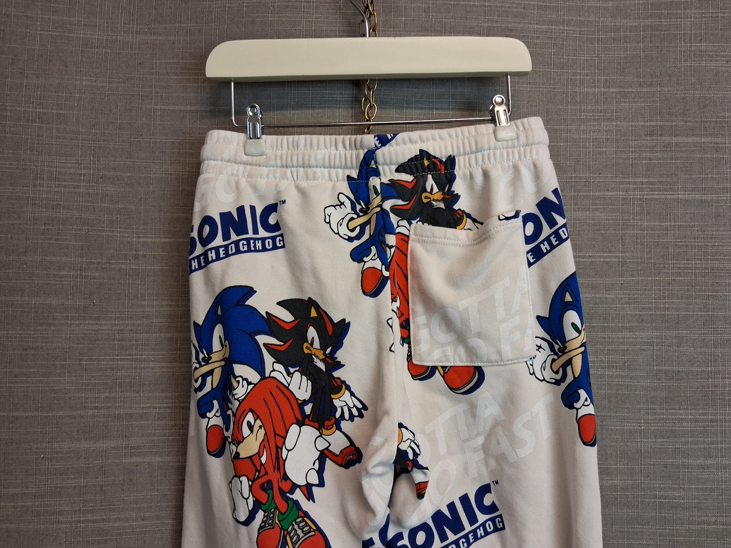 H&M Boys Sonic the Hedgehog Joggers Cream Age 4-5 Years