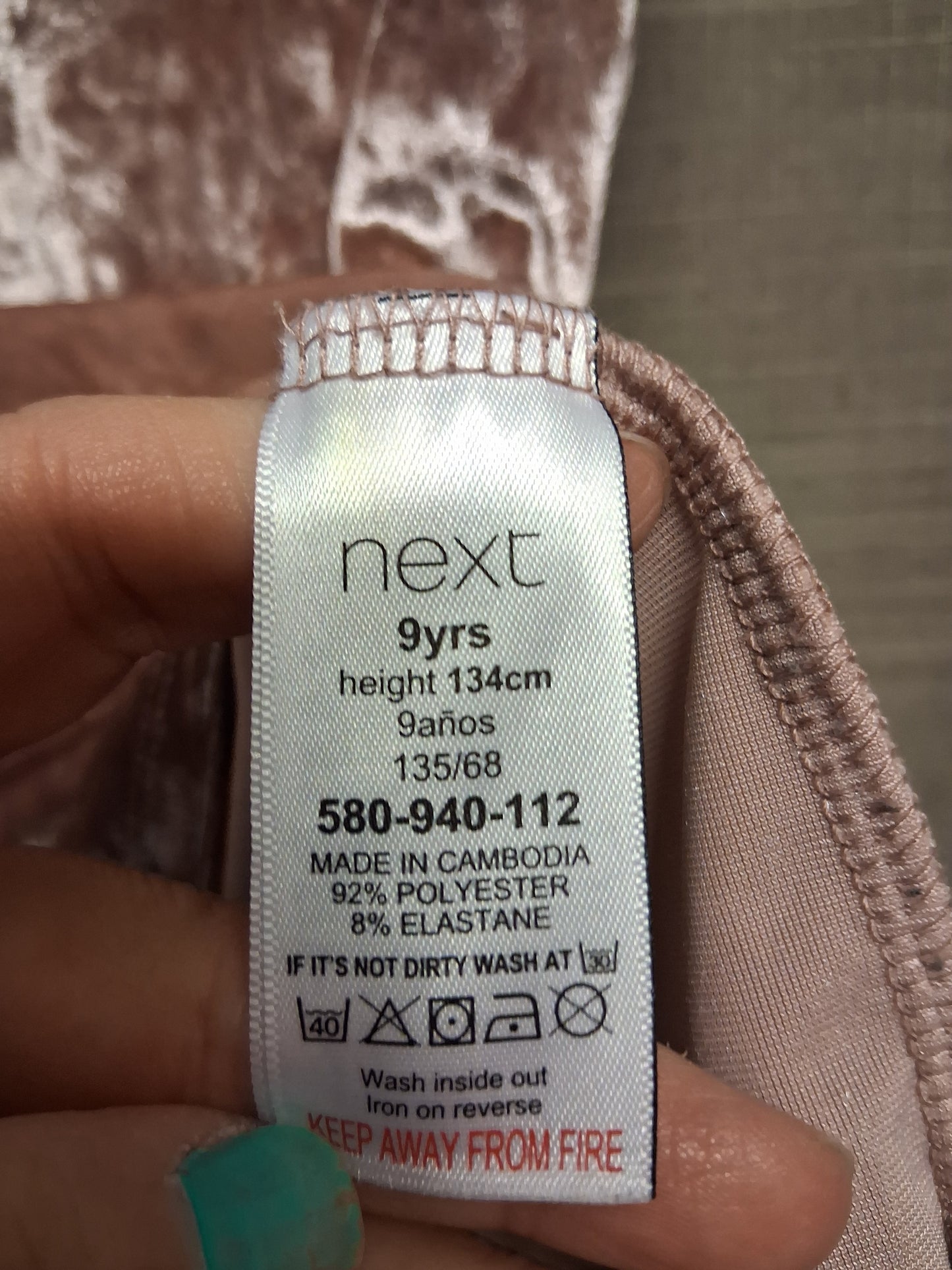 Next Girls Dusky Pink Short Sleeve Velour T-Shirt Age 9 Years