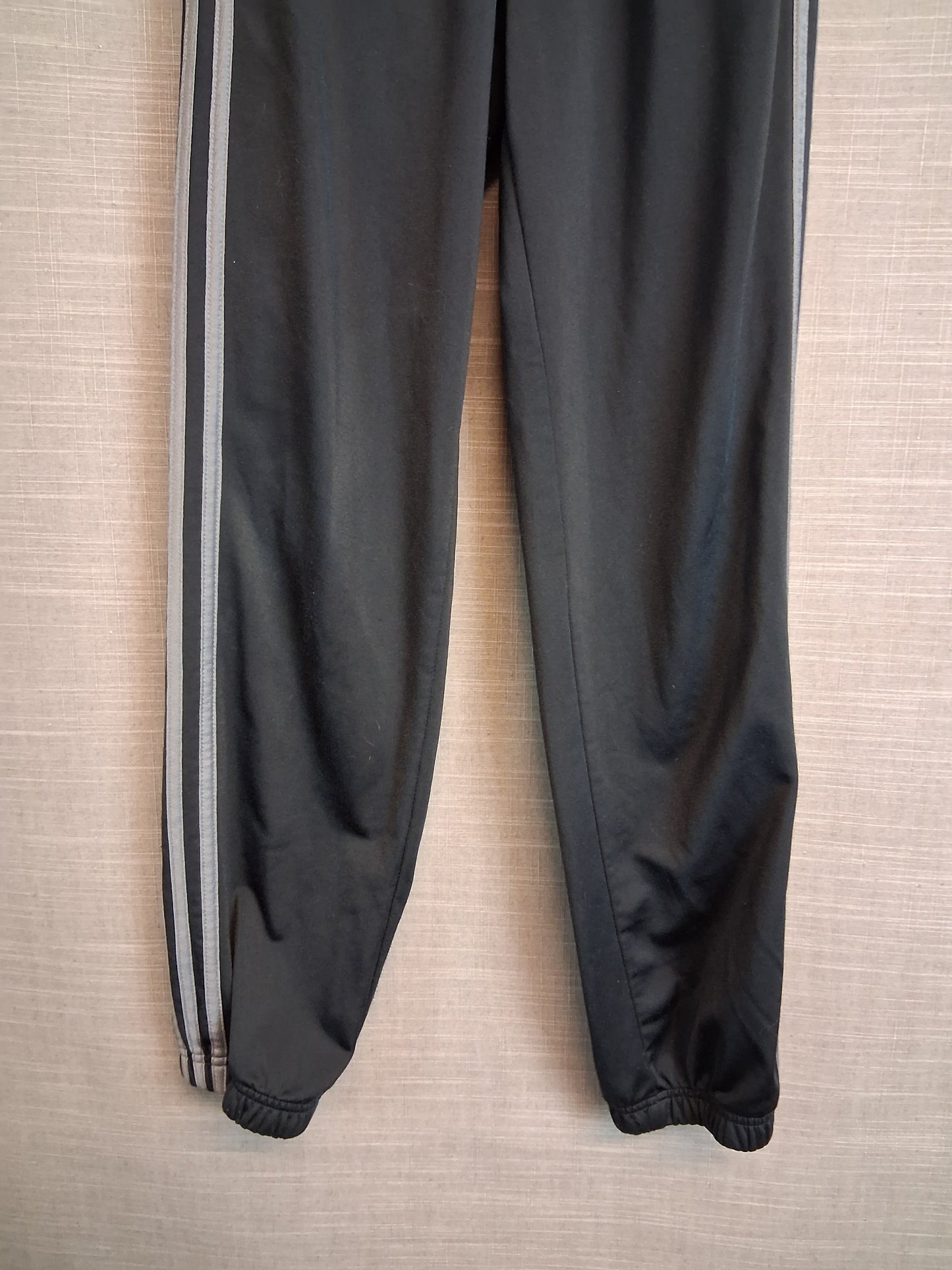 Adidas Black Joggers Size 11-12 Years Silver 3 Stripe