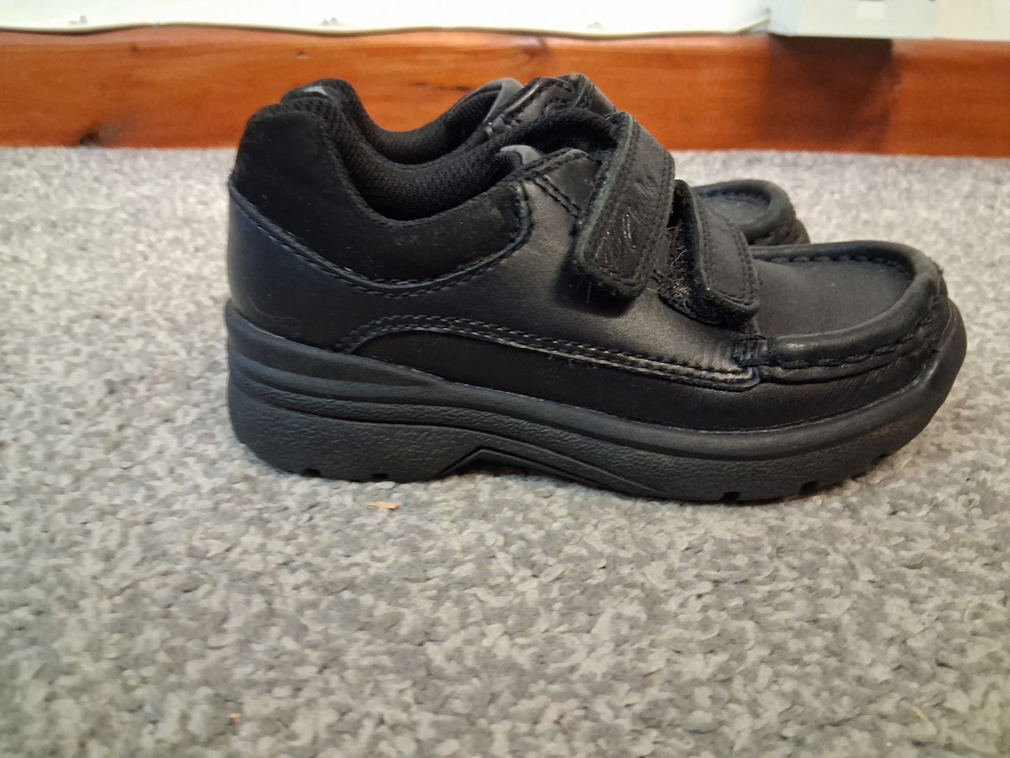 Clarks Black Leather Double Strap School Shoes Size 7F