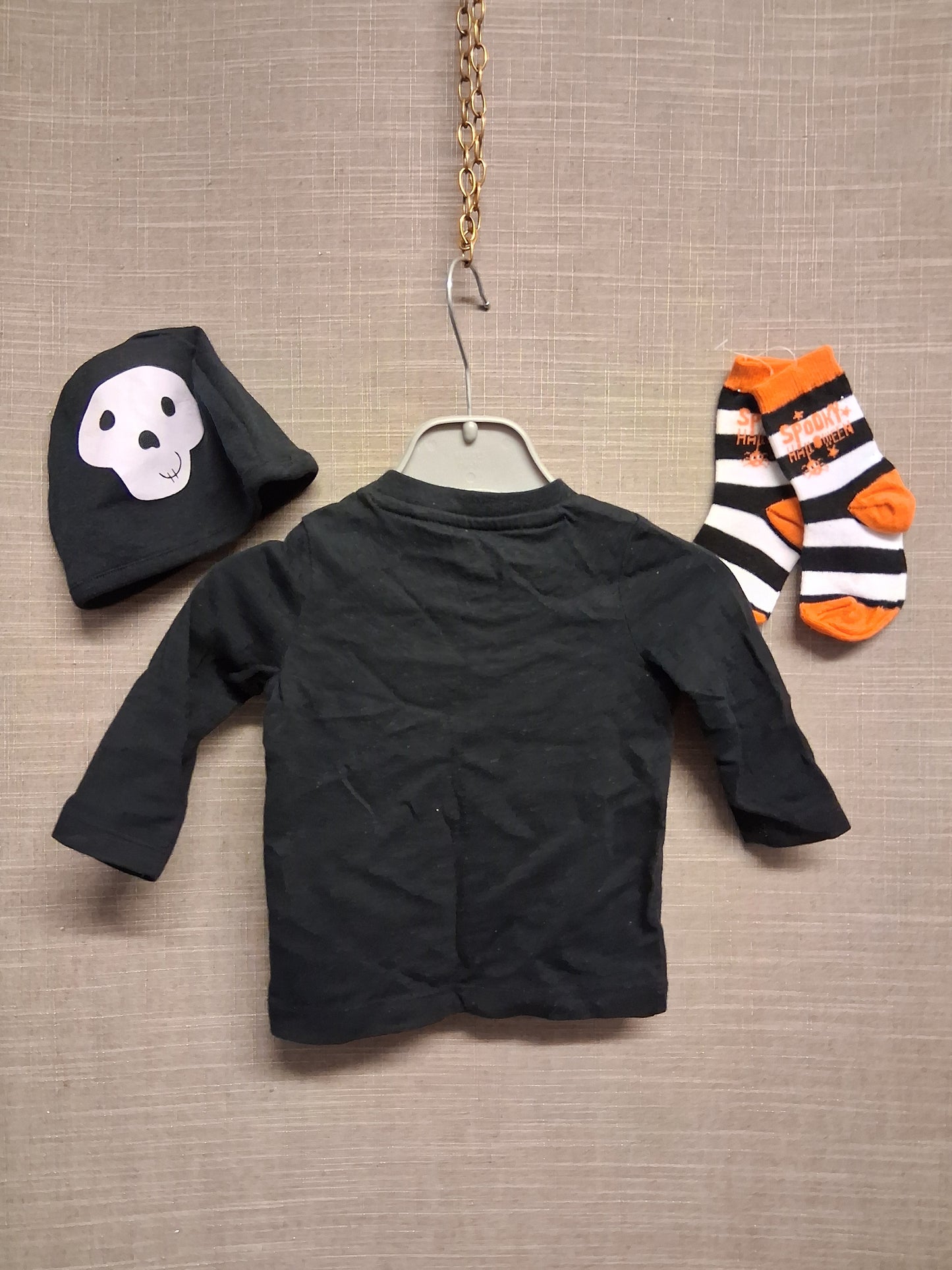 F&F Boys Halloween Set Black Long Sleeve T-Shirt, Hat and Socks Age 0-3 Months