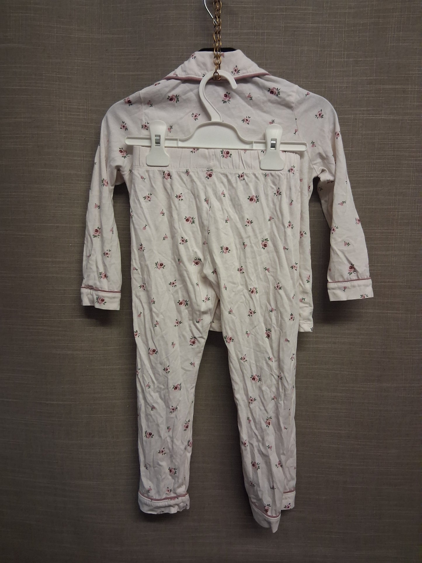 F&F Girls Pale Pink Floral 2 Piece PJs Pyjamas Set Age 4-5 Years