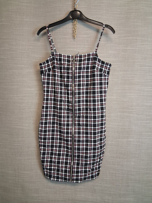 New Look Girls Black Pink Check Dress Zip Front Age 10-11 Years