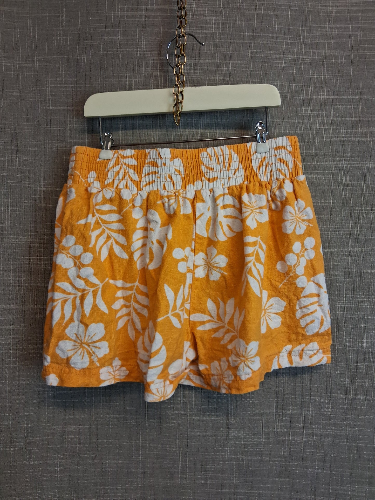 F&F Girls Yellow Floral Shorts  Age 8-9 Years
