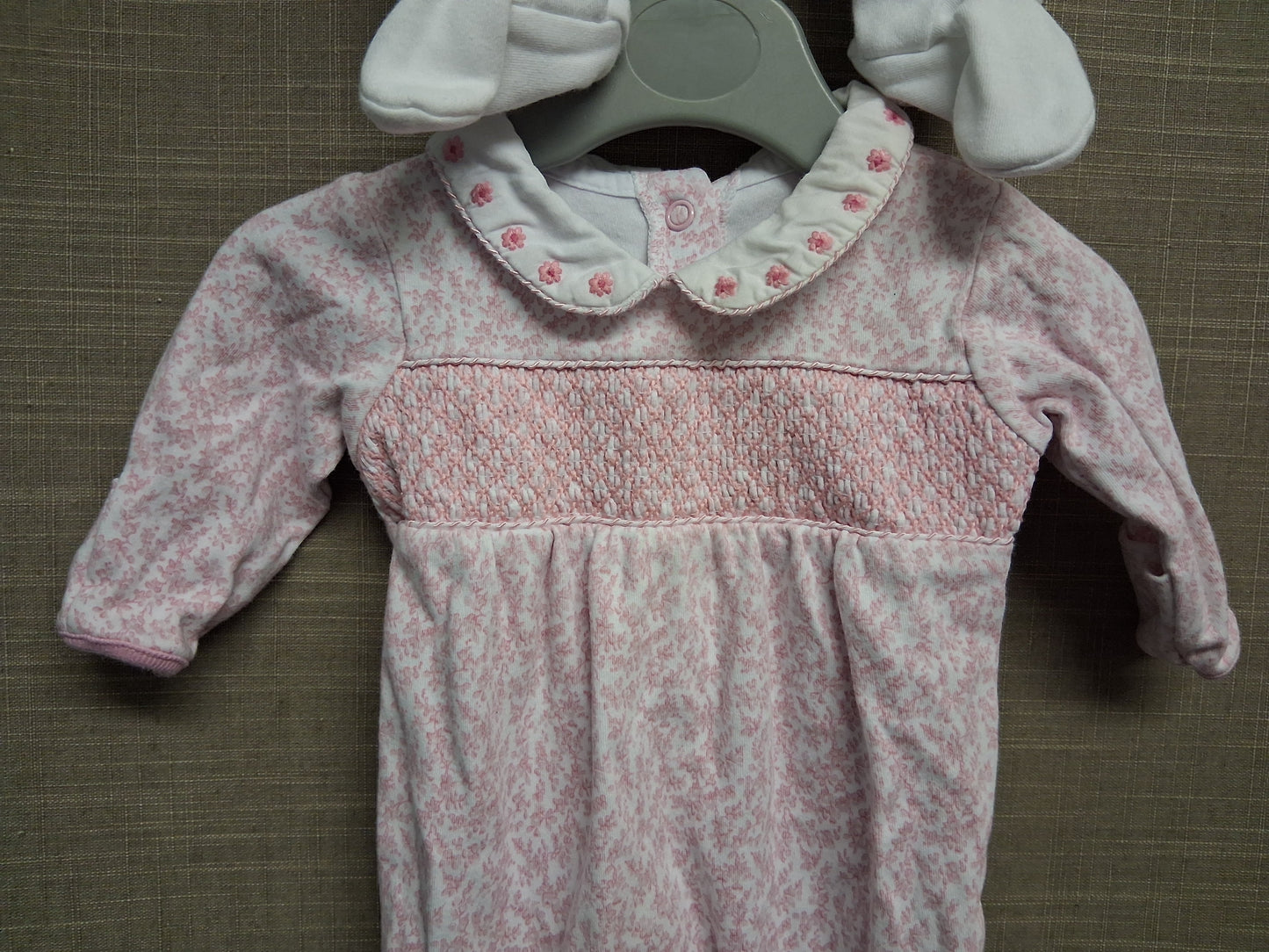 Jojo Maman Bebe Girls 2 Traditional Sleepsuit Smocked Pink White Floral Age Newborn