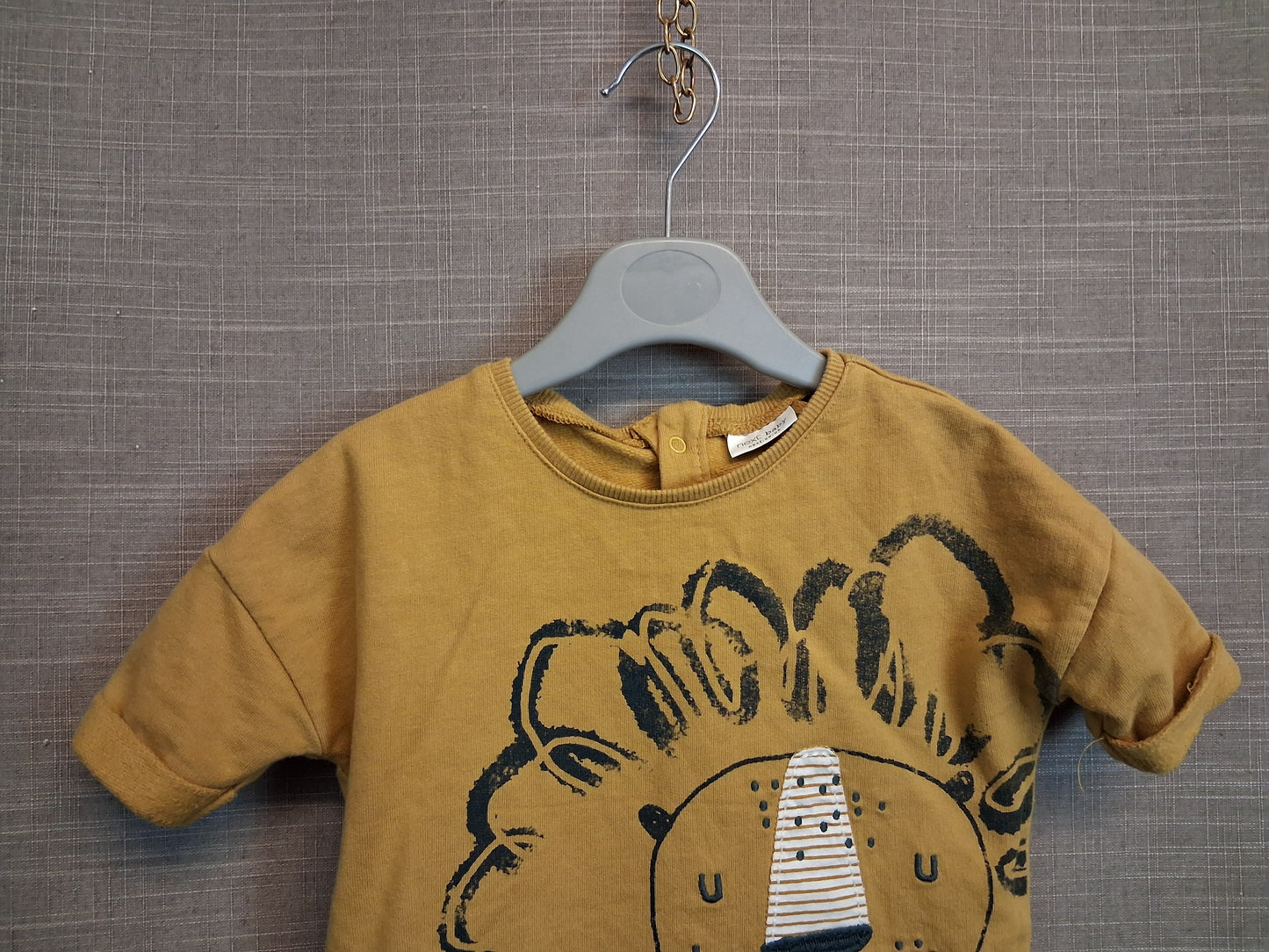Next Boys Yellow Lion Short Sleeve Sweater Age 9-12 Months