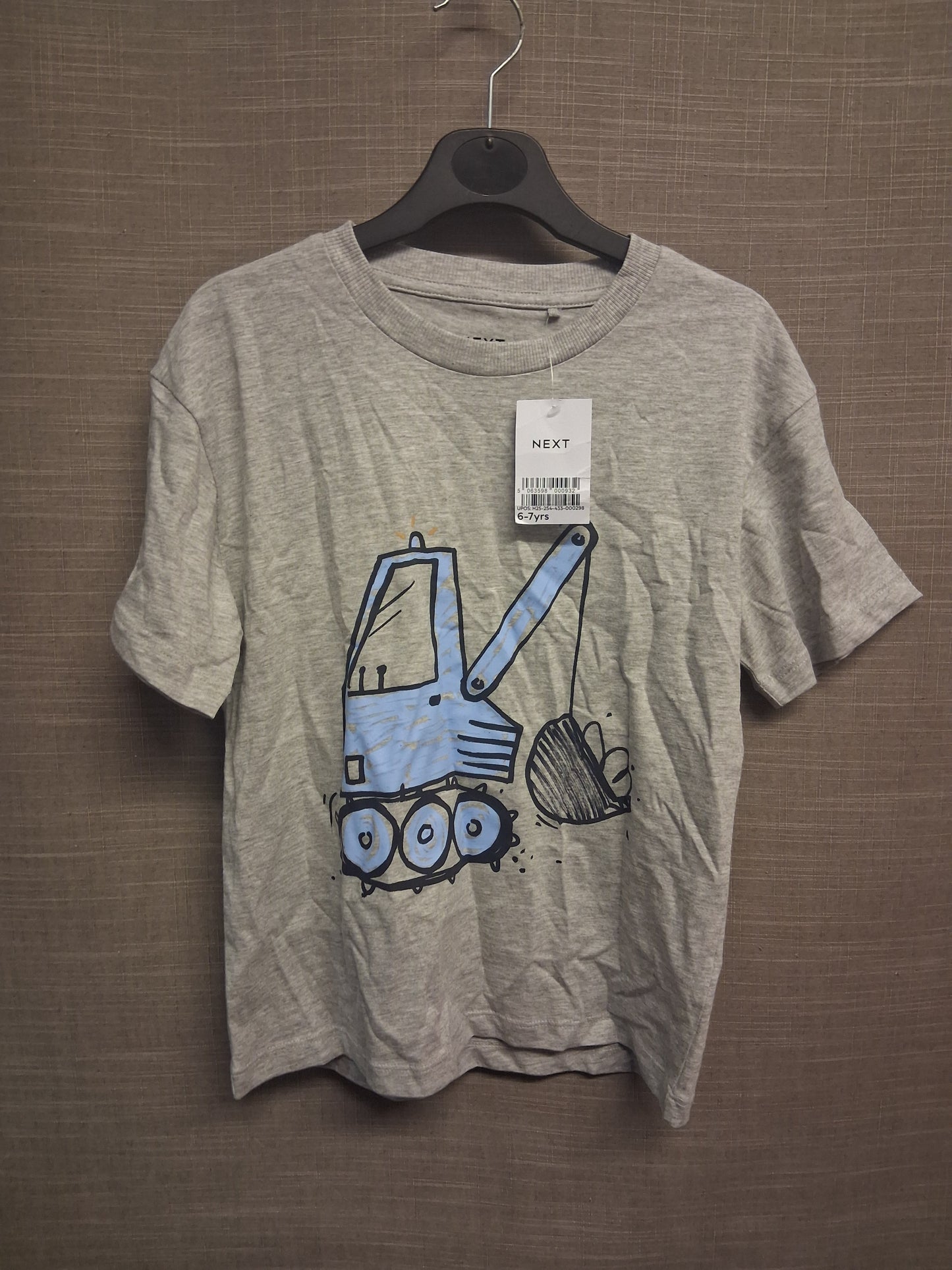Next Boys Digger Theme Beige T-Shirt Age 6-7 Years New