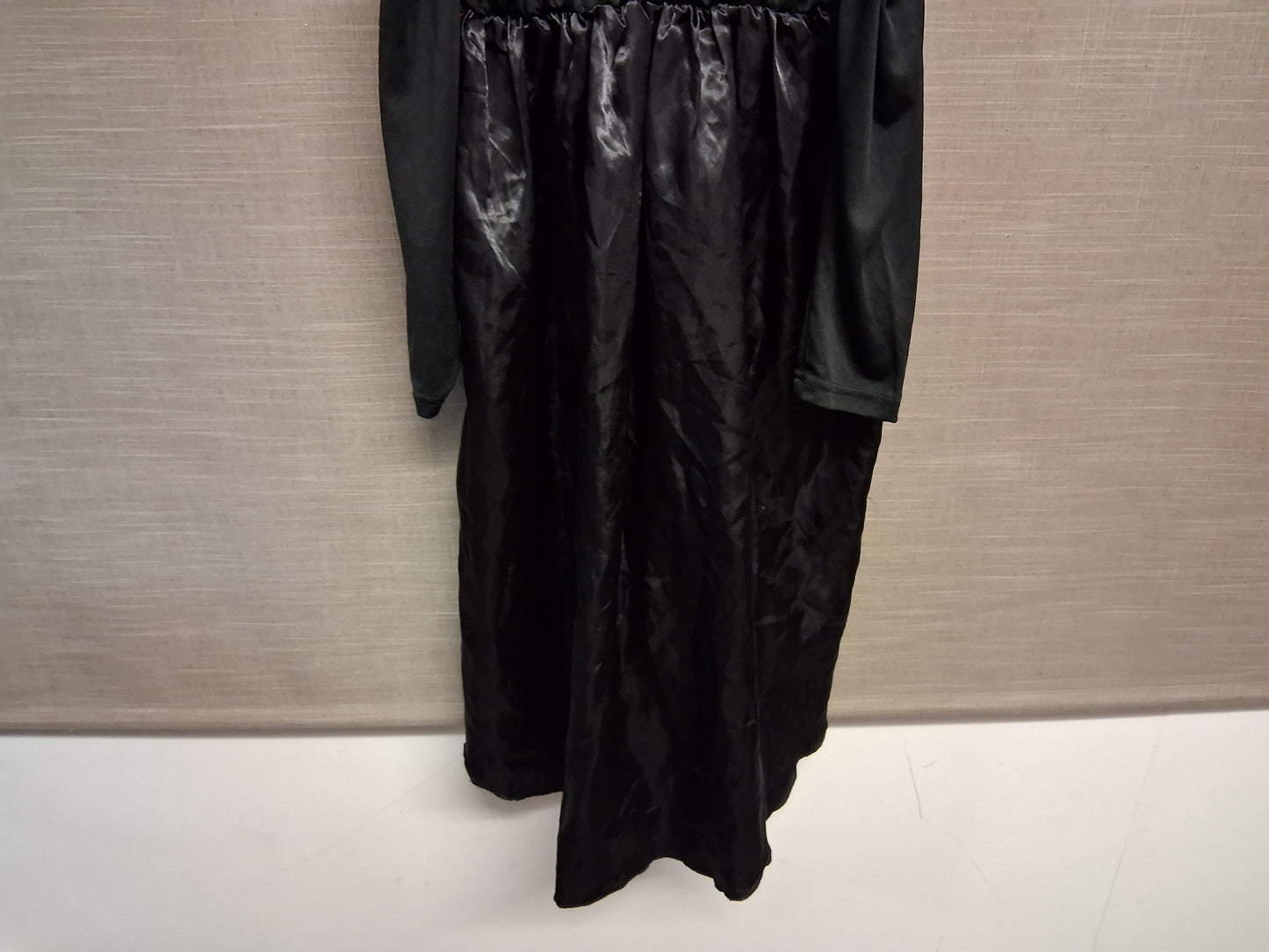 Wilko Girls Bride of Dracula Halloween Costume Age 11-12 Years