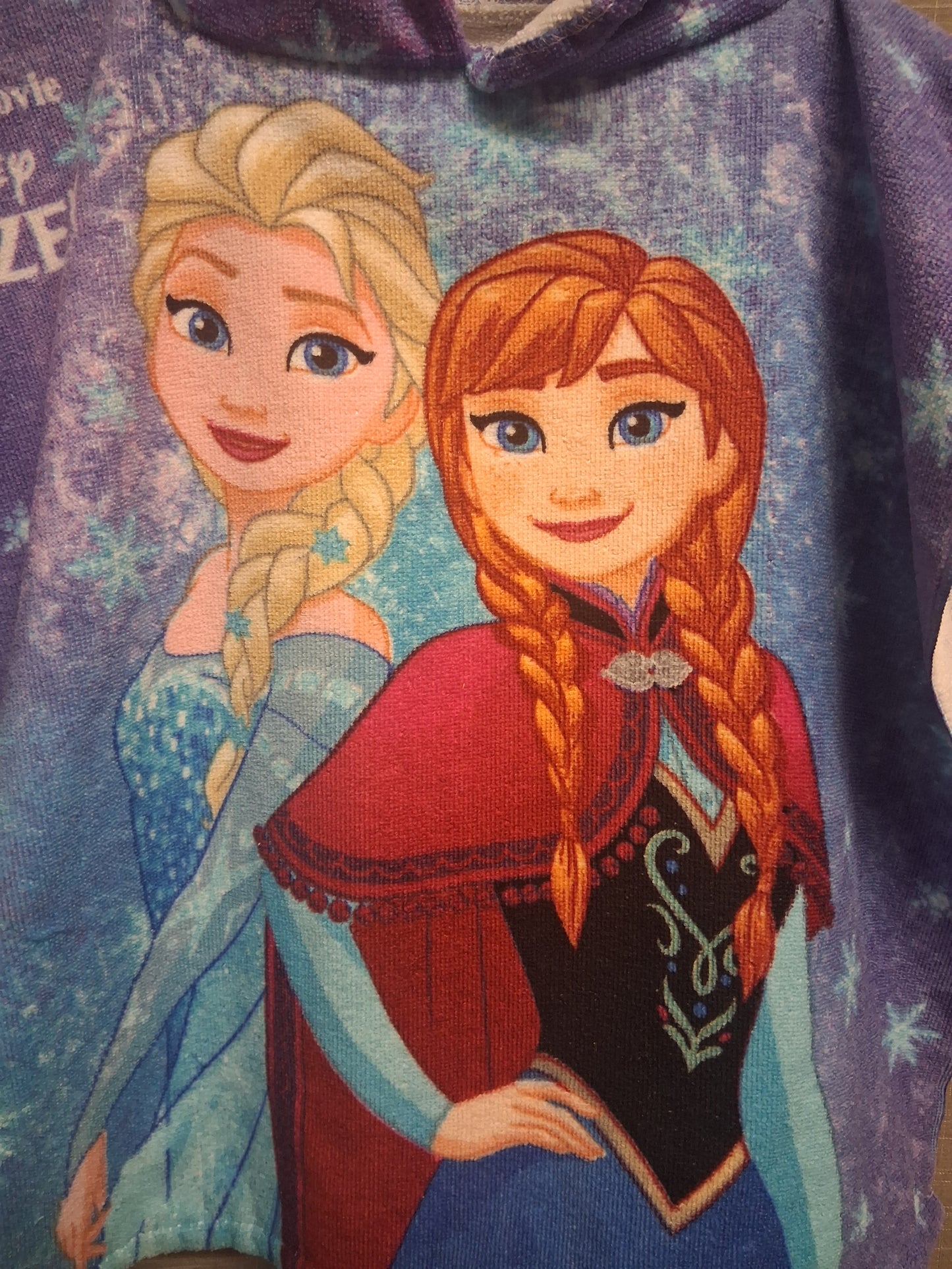Girls Disney Frozen Hooded Towel Age 3-5 Years