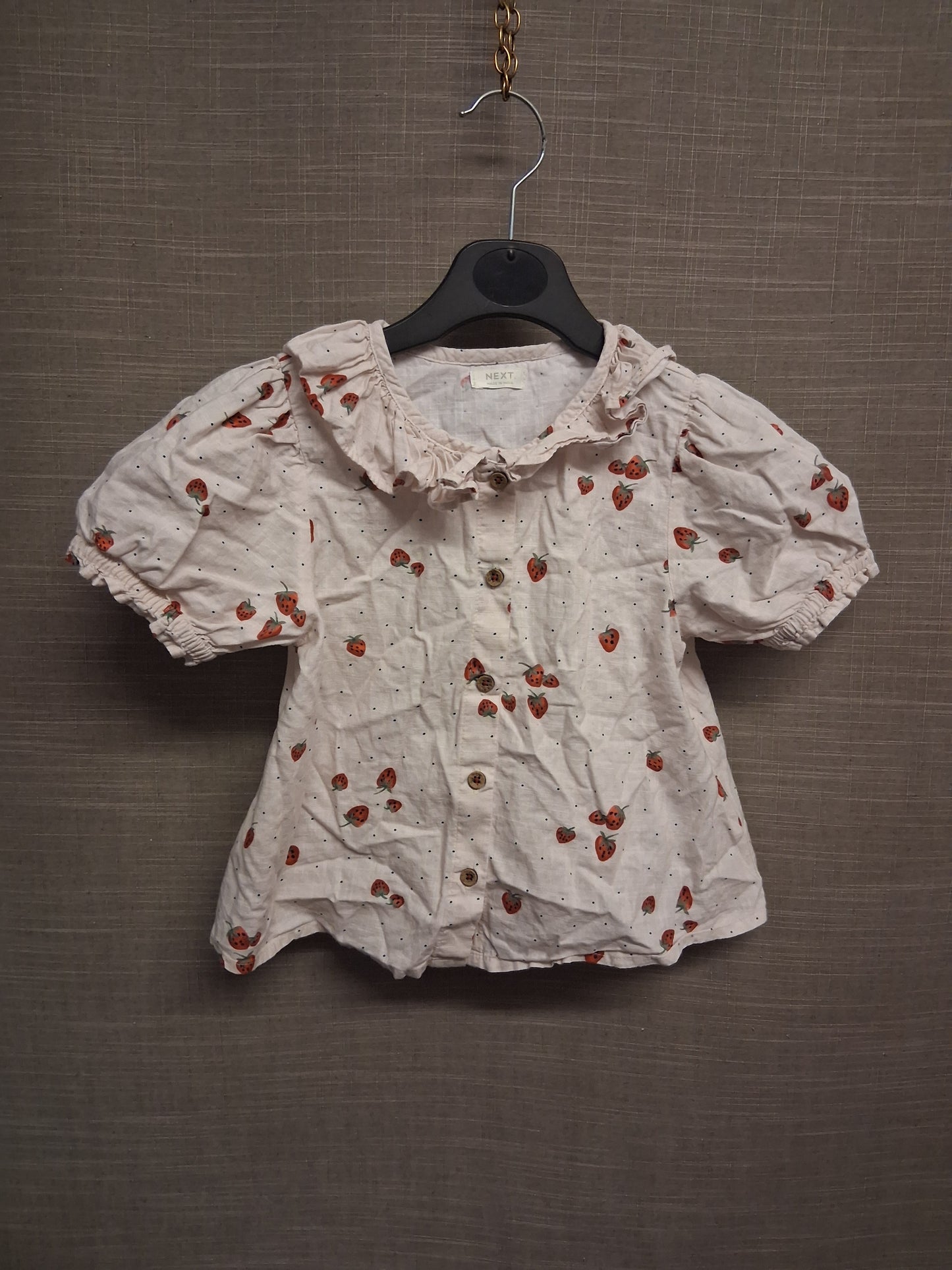 Next Girls Cream Strawberry Print Short Sleeve Peter Pan Collar Shirt Age 6-7 Years