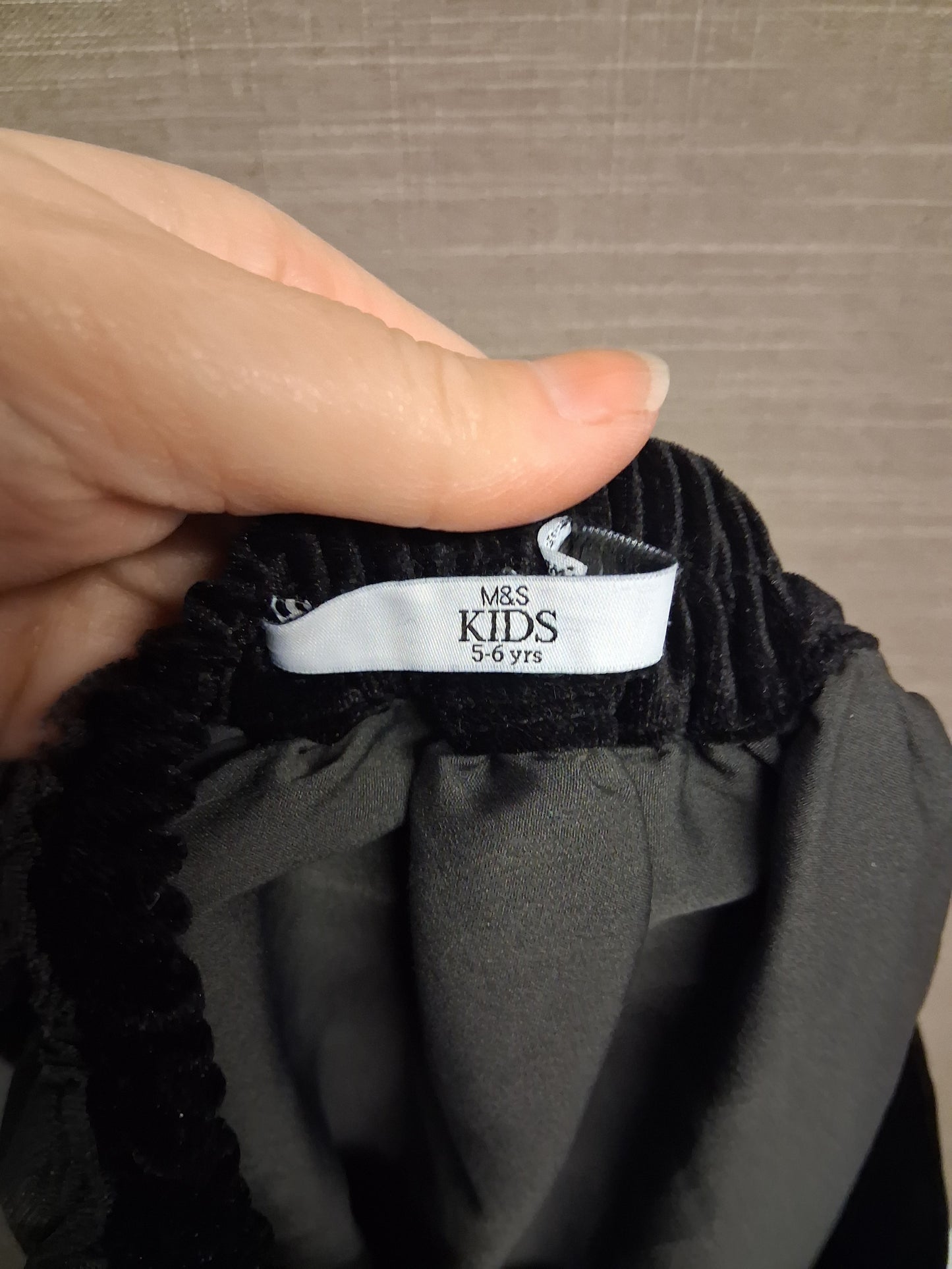 Marks and Spencer Black Silver Glitter Mesh Party Skirt Age 5-6 Years