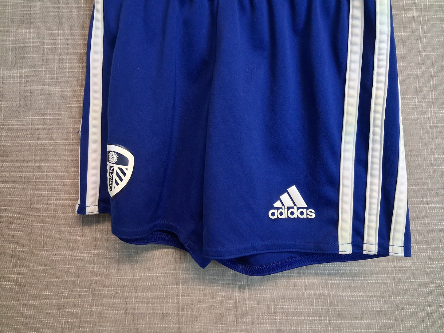 Adidas Boys Leeds United Football Shorts Blue Age 3-4 Years