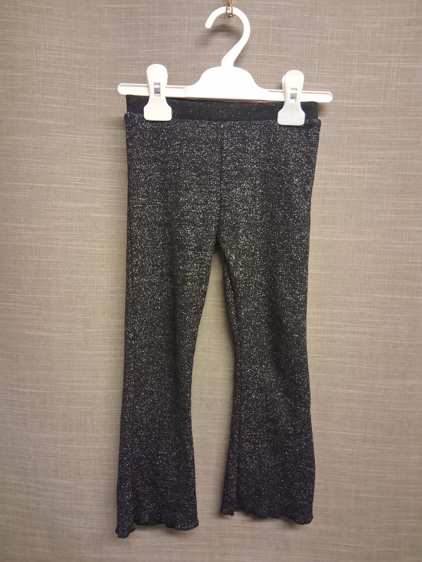 F&F Girls Black Bootcut Sparkly Leggings Age 4-5 Years