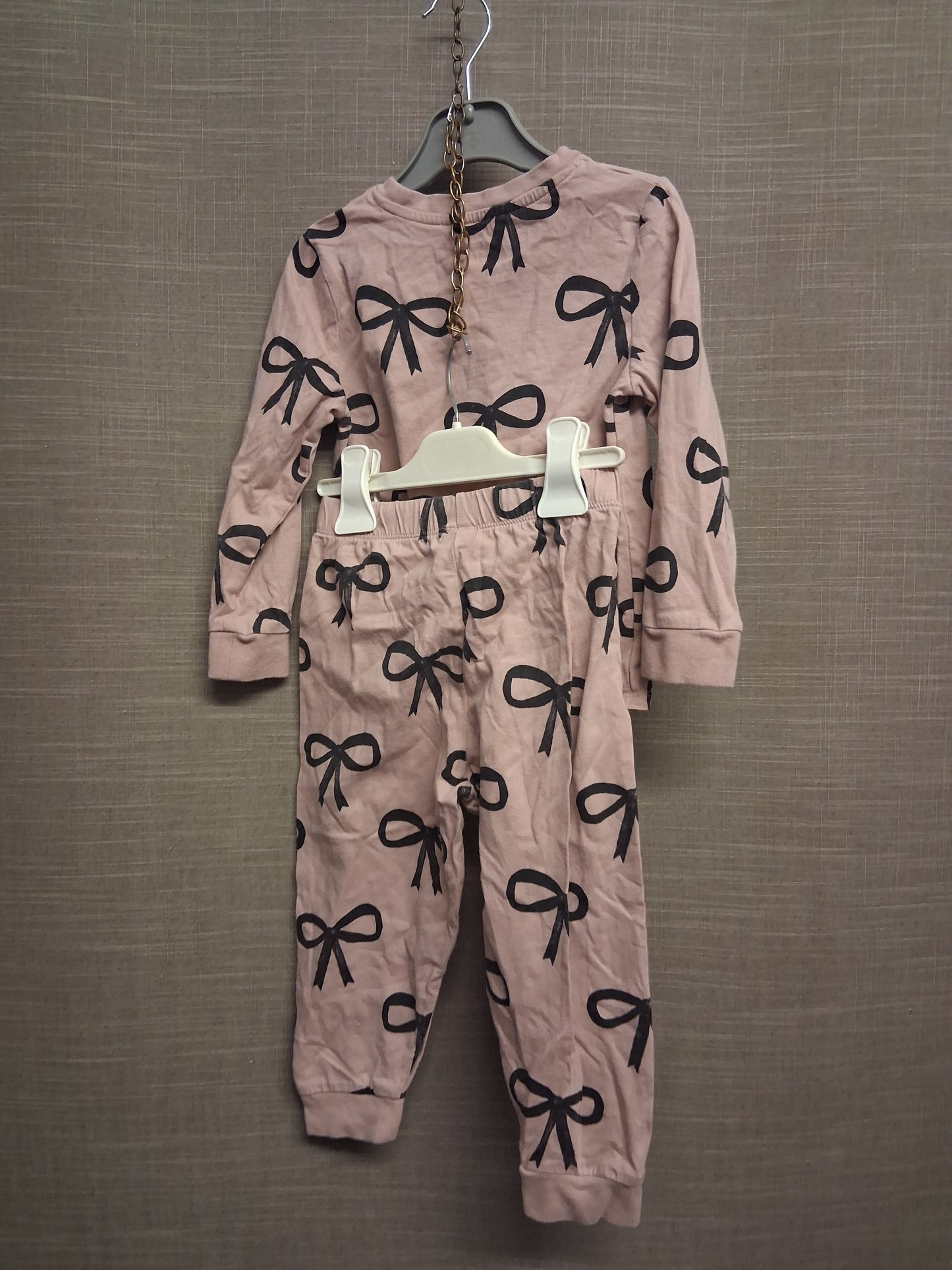 Marks & Spencer Girls Pink Bow Pyjamas PJs 2 Piece Set Age 2-3 Years