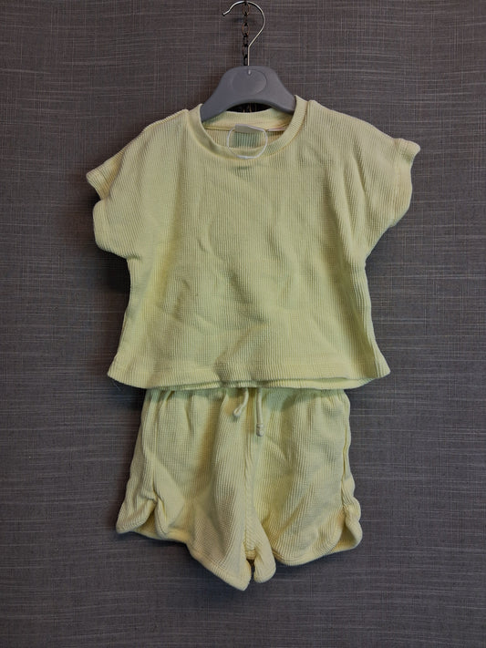 Zara Girls Yellow 2 Piece Set Outfit T-Shirt & Shorts Age 2-3 Years