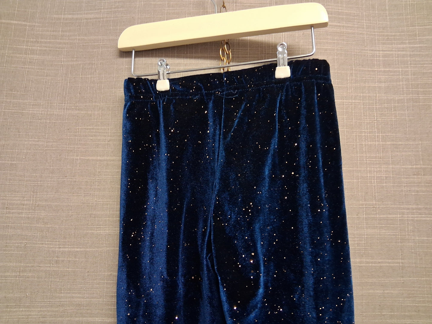 Little Kids Girls Blue Velour Glitterly Age 7-8 Years