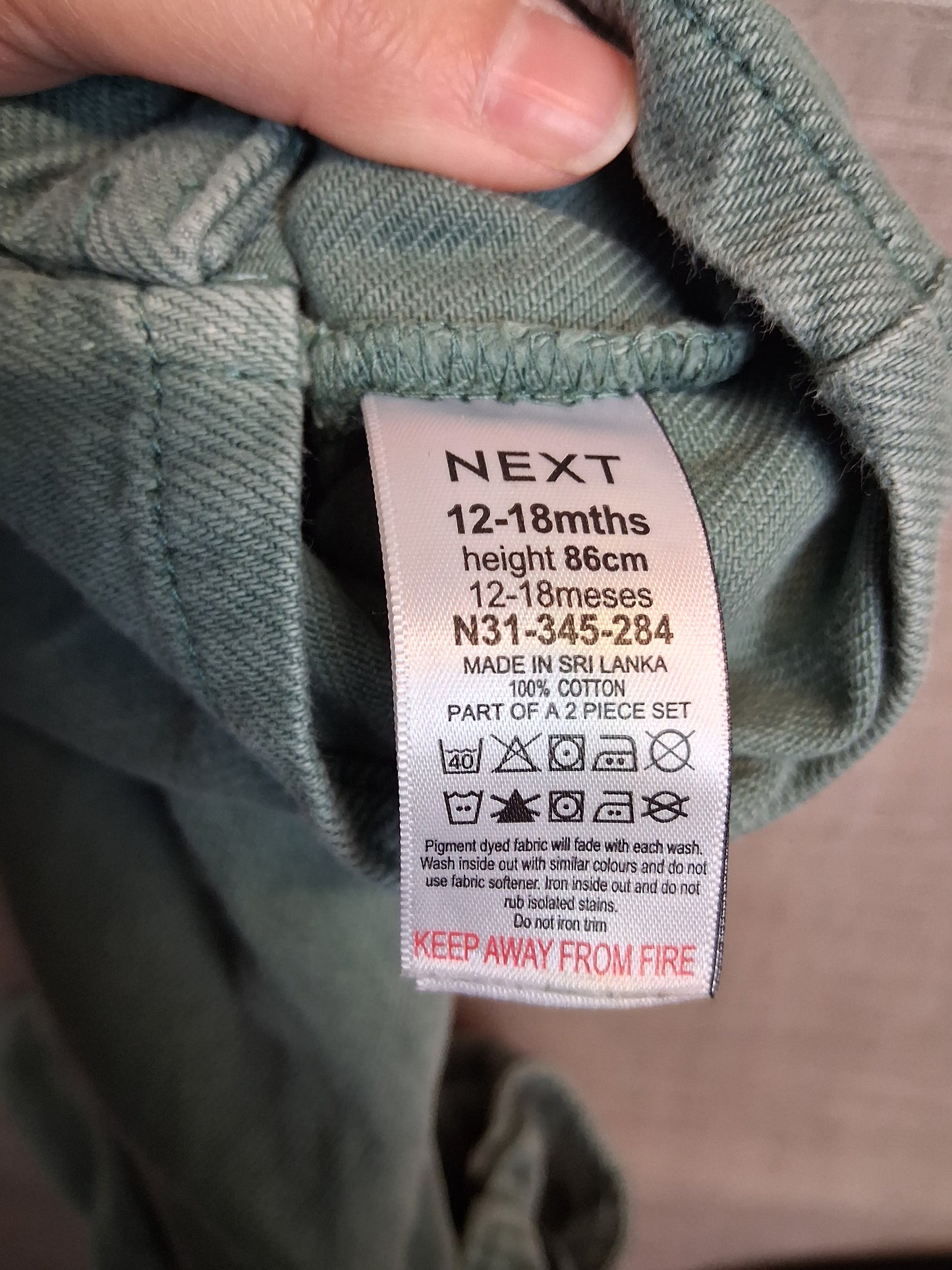 Next Girls Green Denim Dungarees Age 12-18 Months 3D Apple