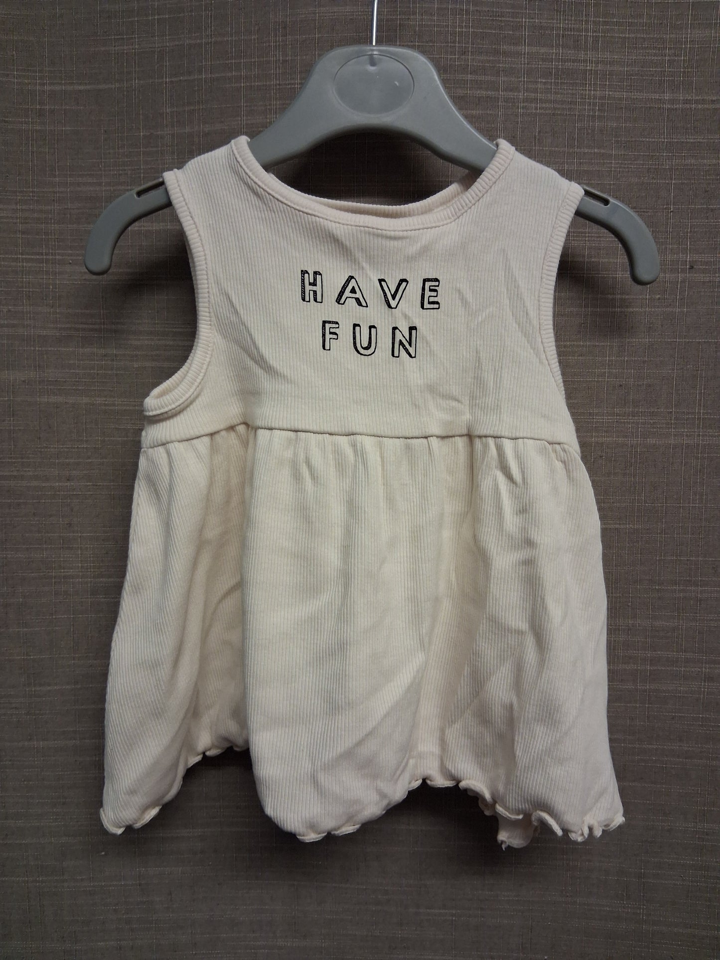 Next Girls Cream Sleeveless Jersey T-Shirt Age 9-12 Months
