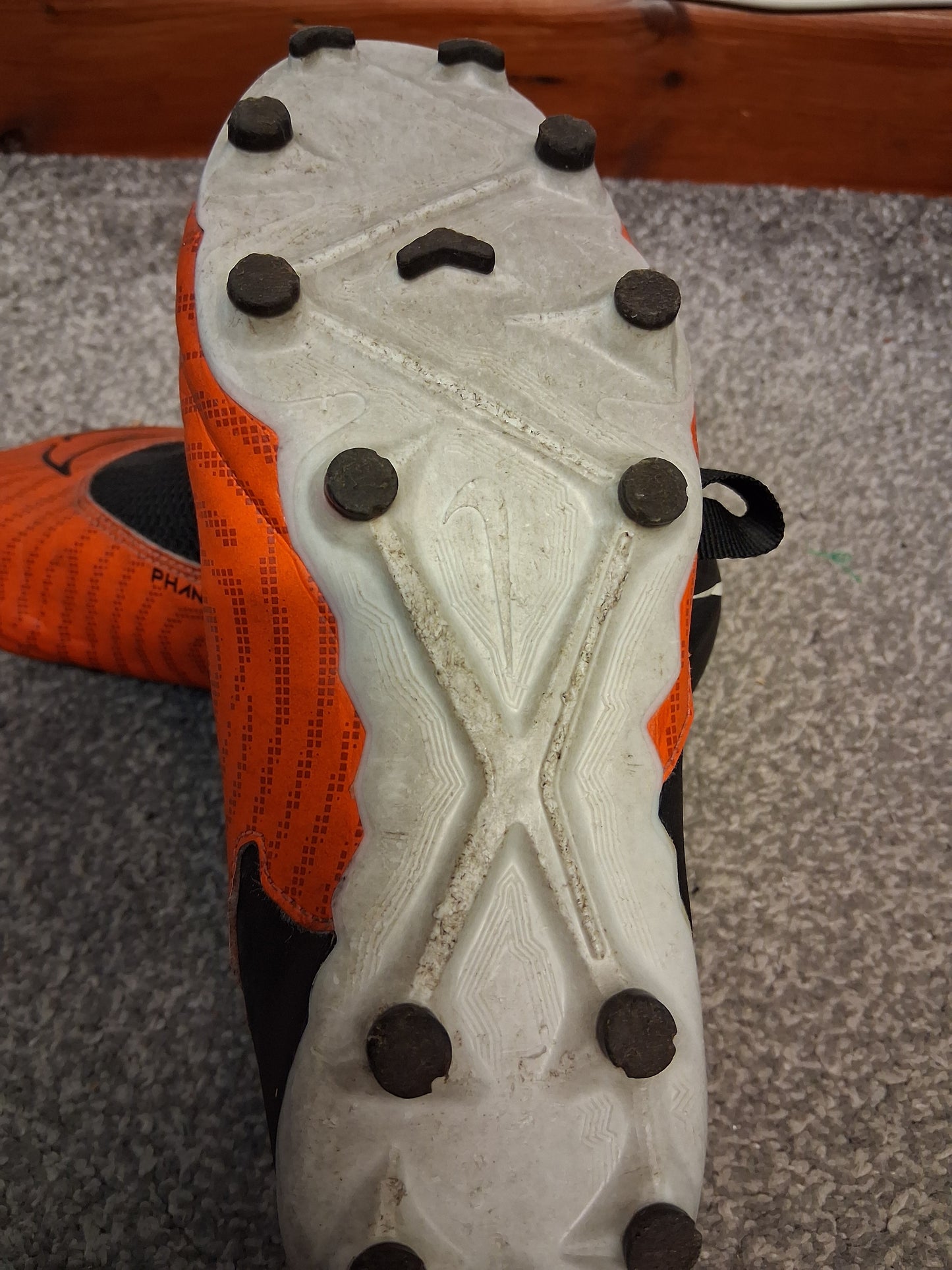 Nike Phantoms AstroTurf Football Boots Size Junior 3 Orange & Black