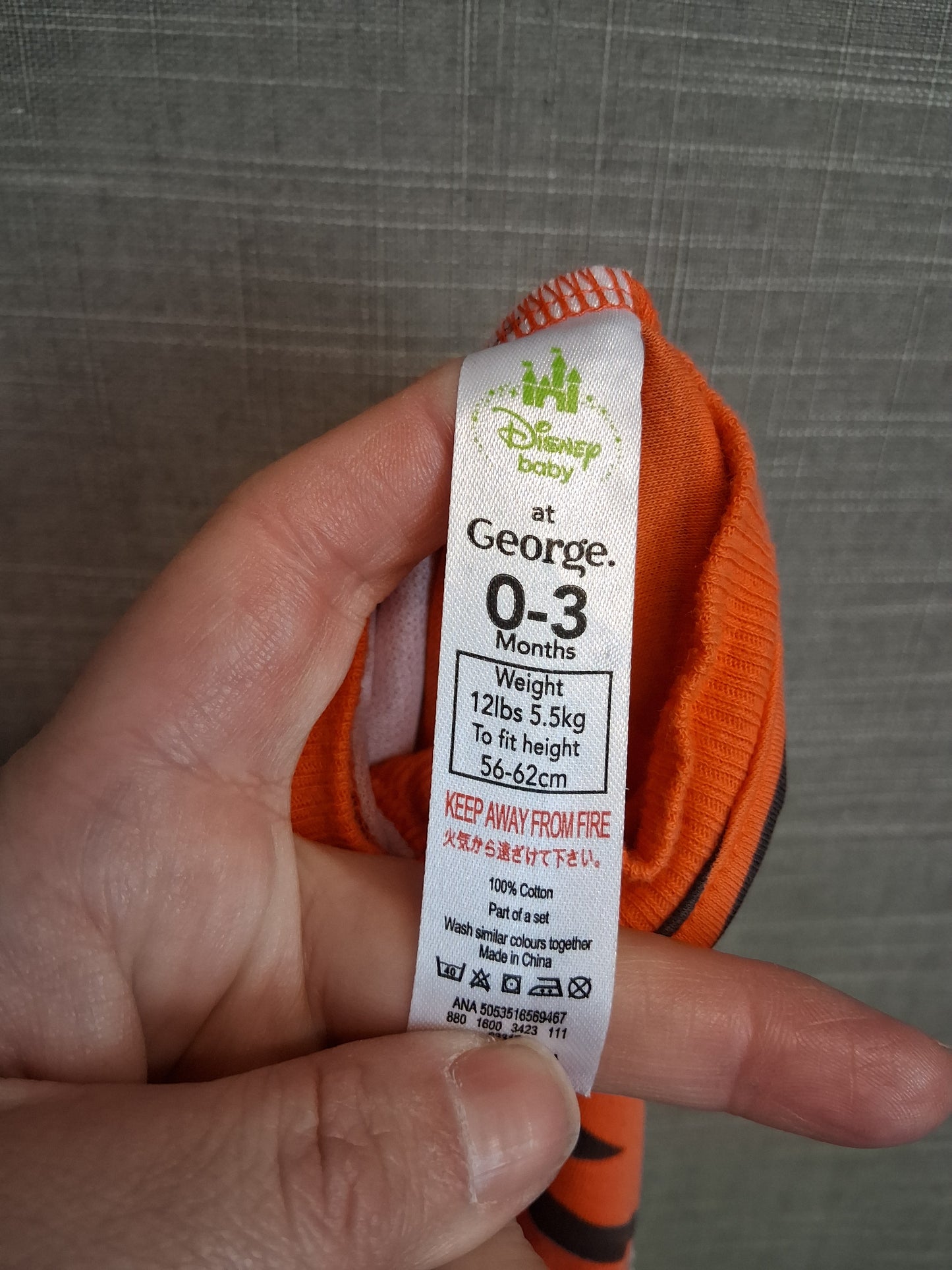 Disney Boys Tigger Romper With Hat Age 0-3 Months Orange