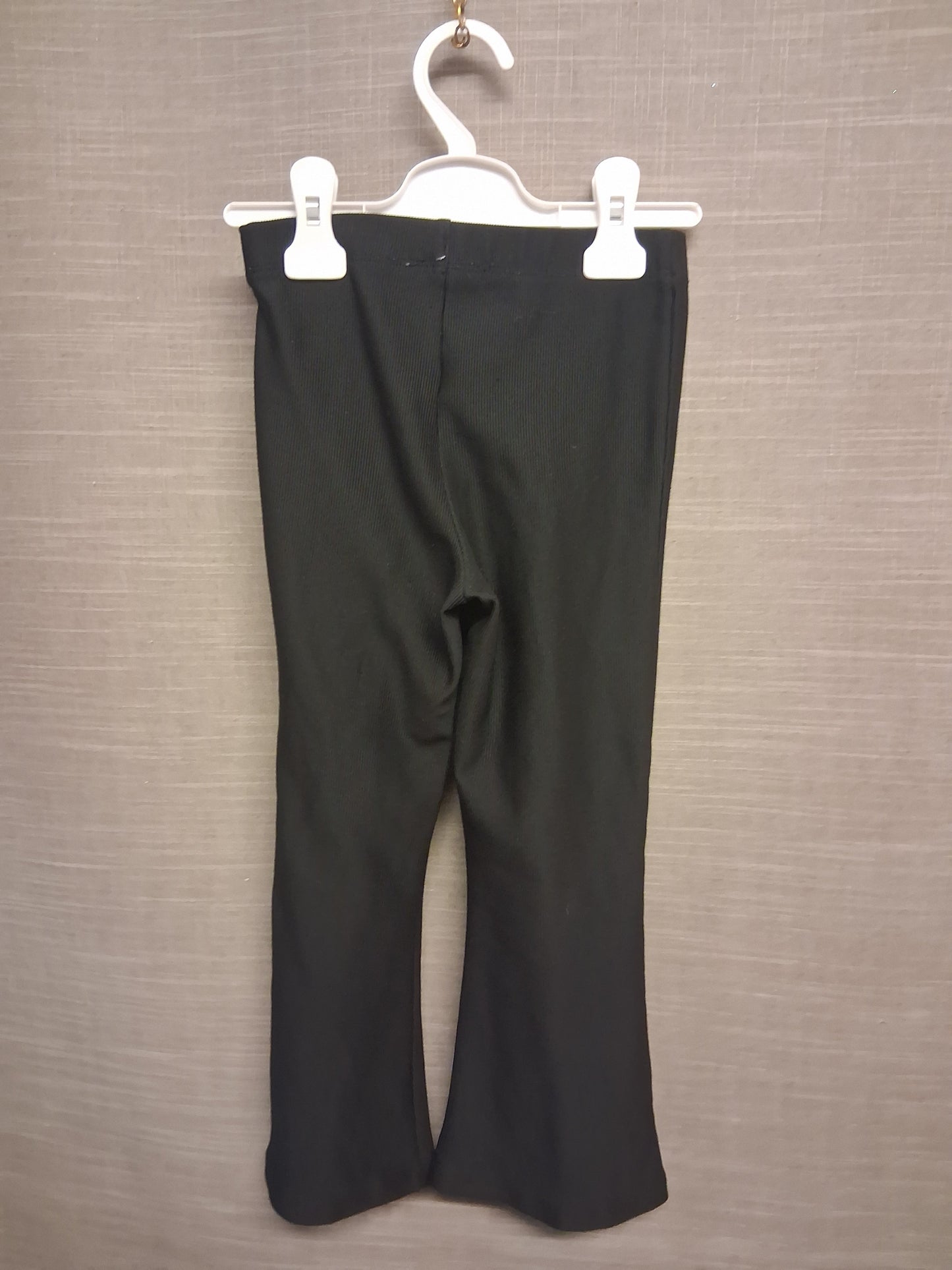 Primark Girls Black Ribbed Bootcut Leggings Age 4-5 Years
