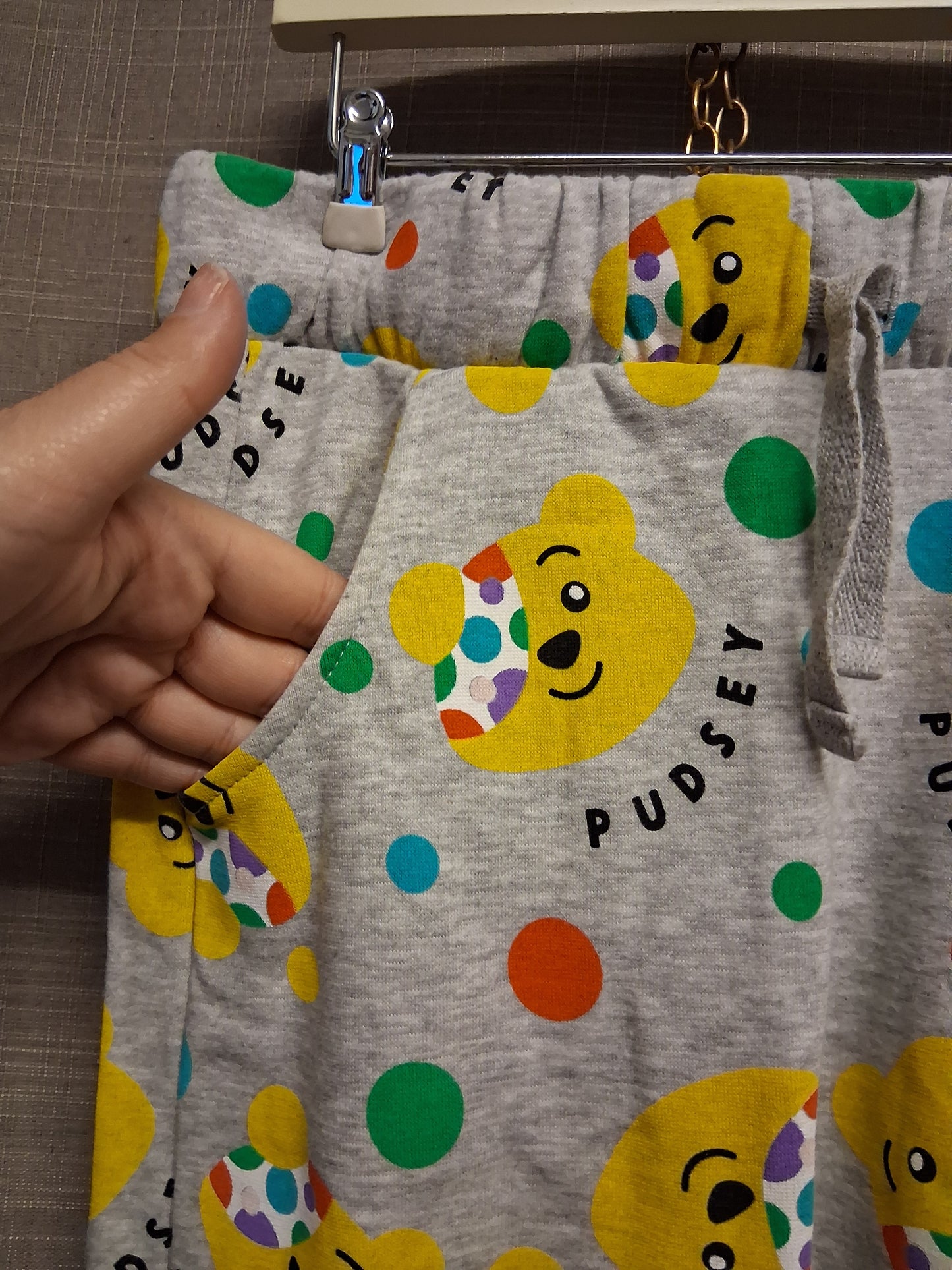 George Unisex "Pudsey" Children in Need Grey Joggers Age 6-7 Years