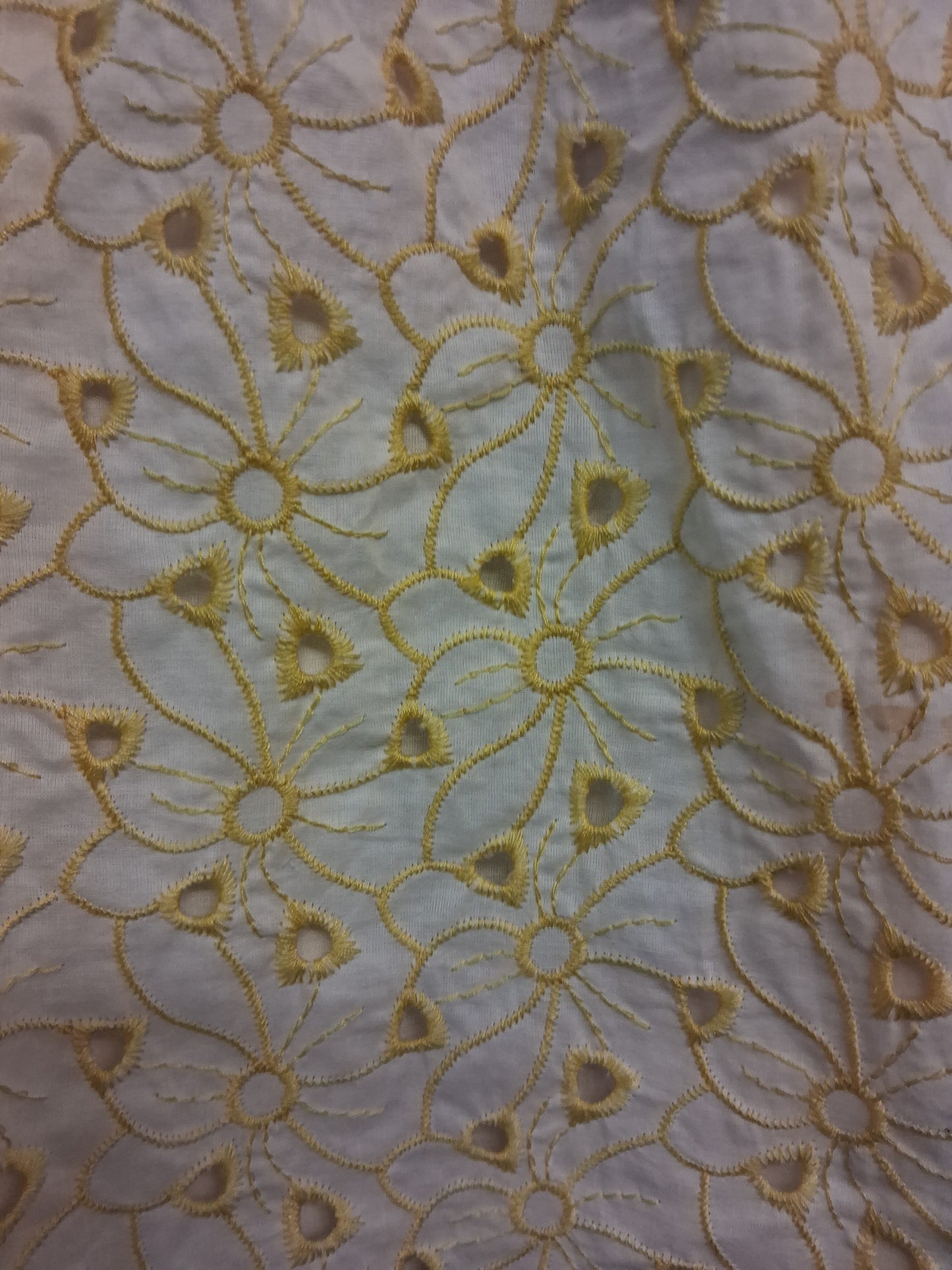 Primark Girls Brodiere Anglaise Yellow Floral Dress Age 6-7 Years