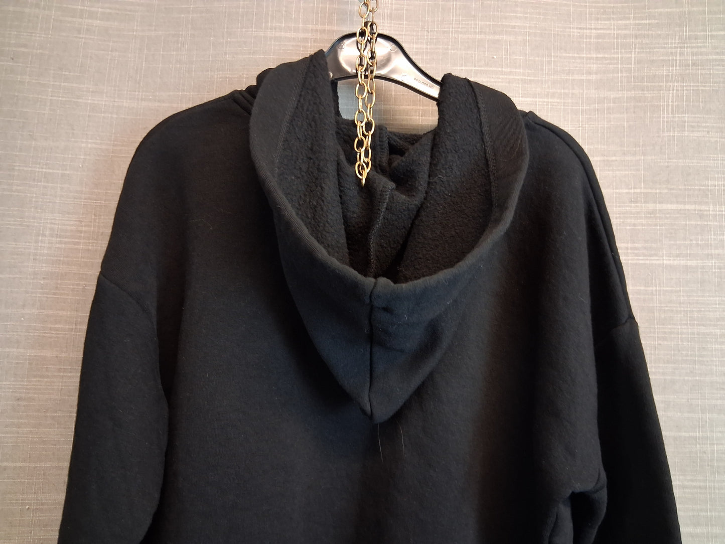 New Look Girls Black Cropped Hoodie Fray Hem Age 12-13 Years