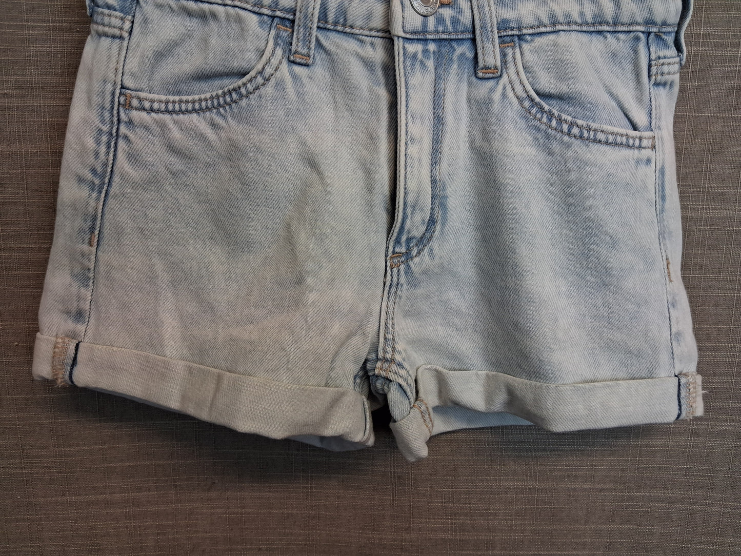 H&M Girls Light Blue Denim Shorts Age 6-7 Years New