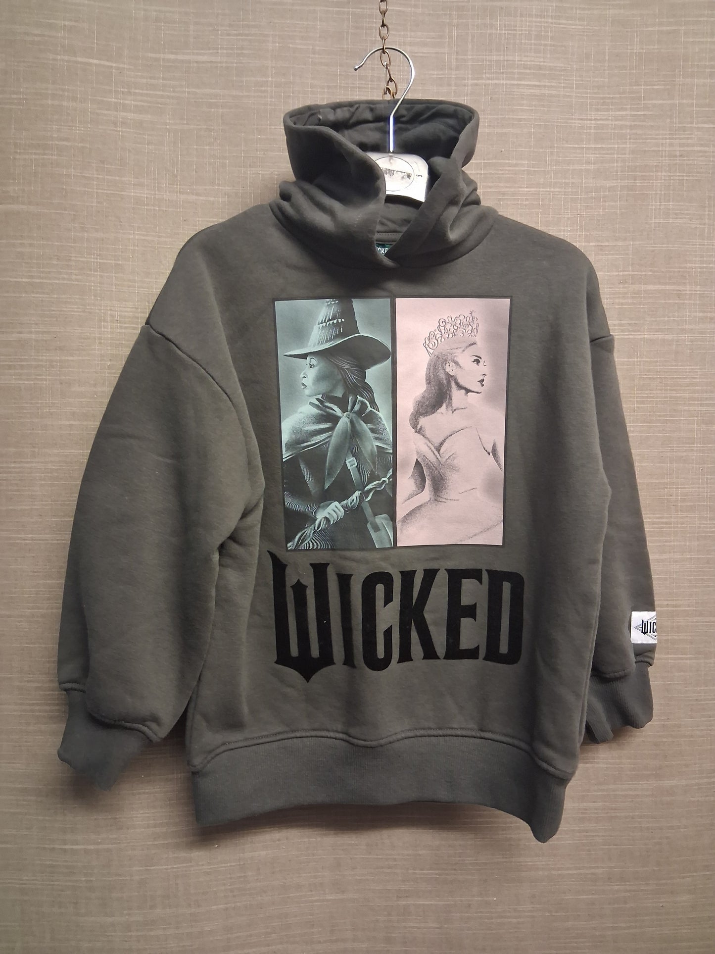 Primark Wicked Hoodie Elphaba Glinda Graphic Grey Age 7-8 Years