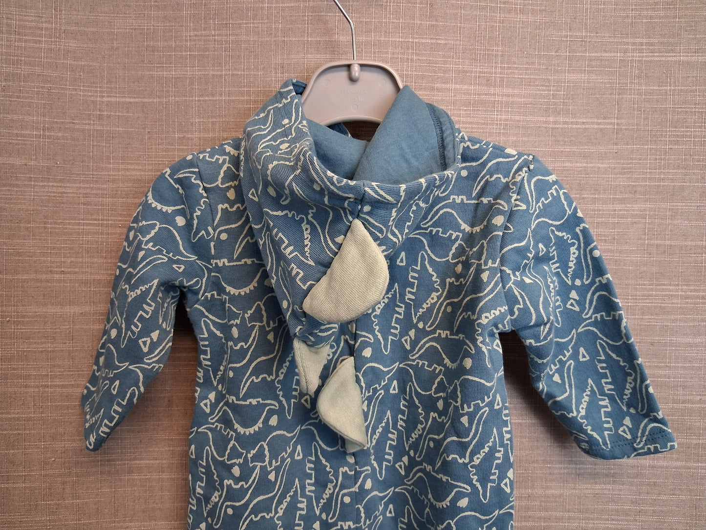 Primark Boys Dinosaur Theme All in One With Hood Age 3-6 Months