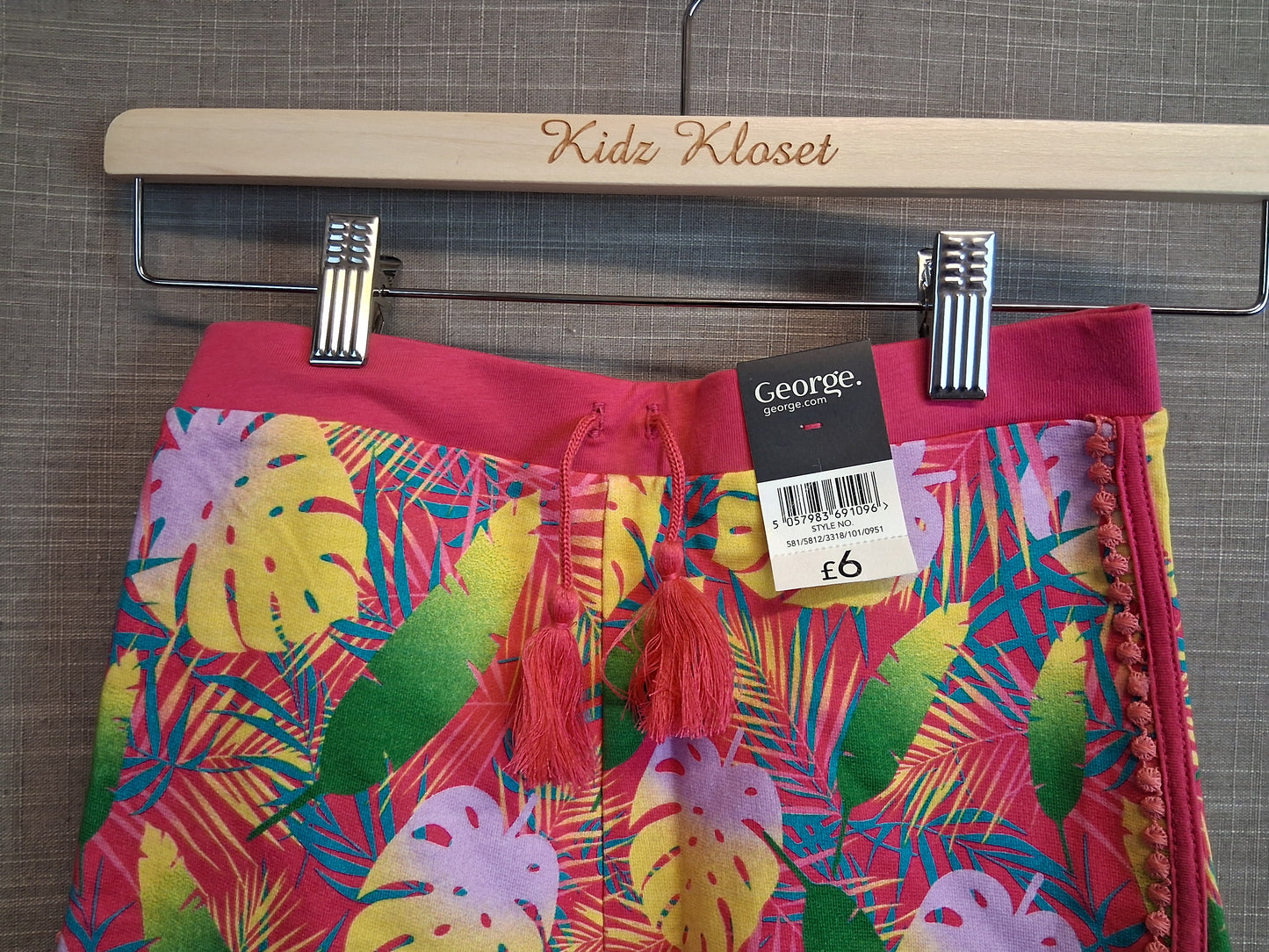 George Girls Floral Pink Shorts Age 7-8 Years New