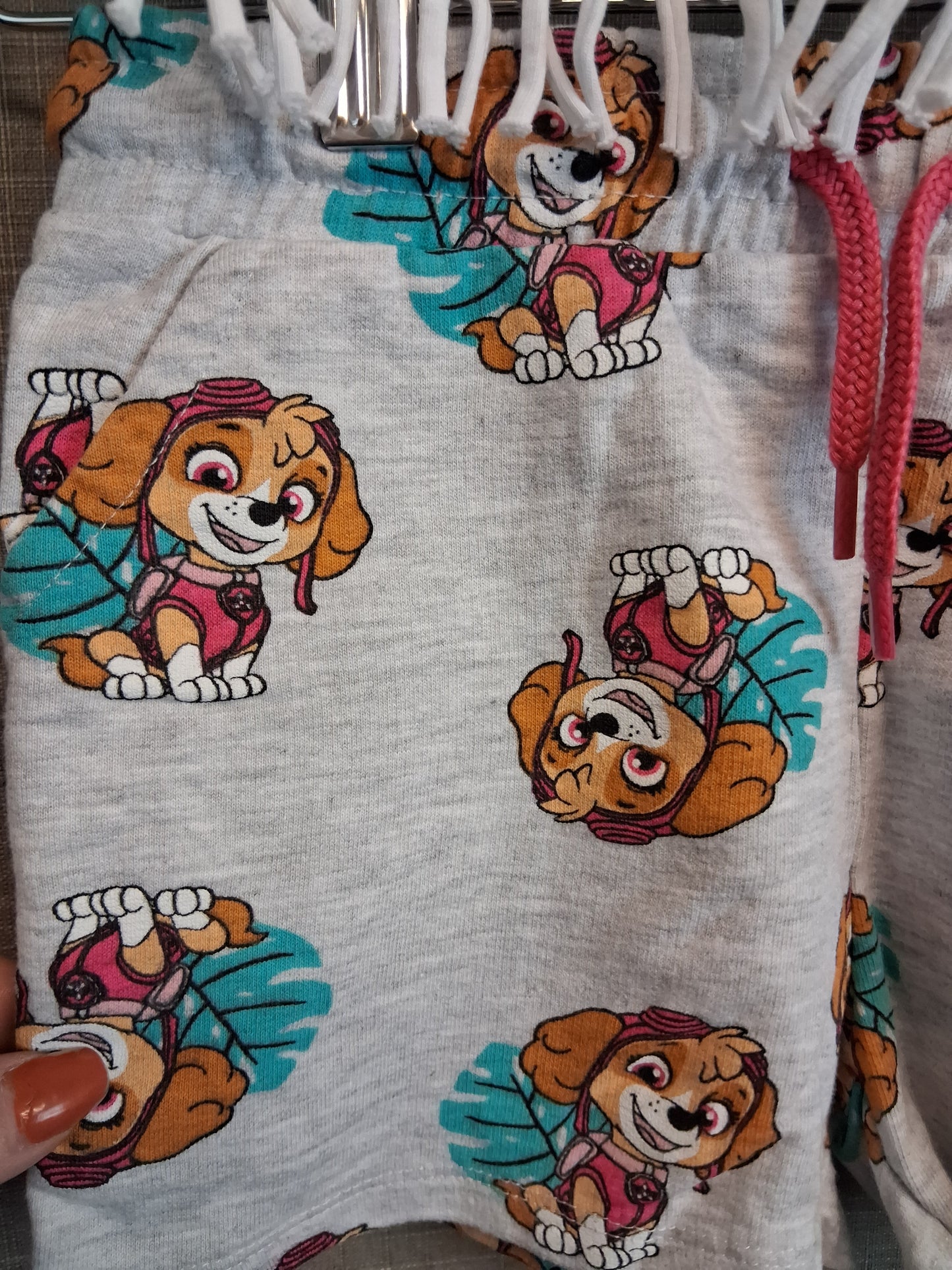 Nickelodeon Paw Patrol Girls 2 Piece Outfit Vest and Shorts Age 7-8 Years
