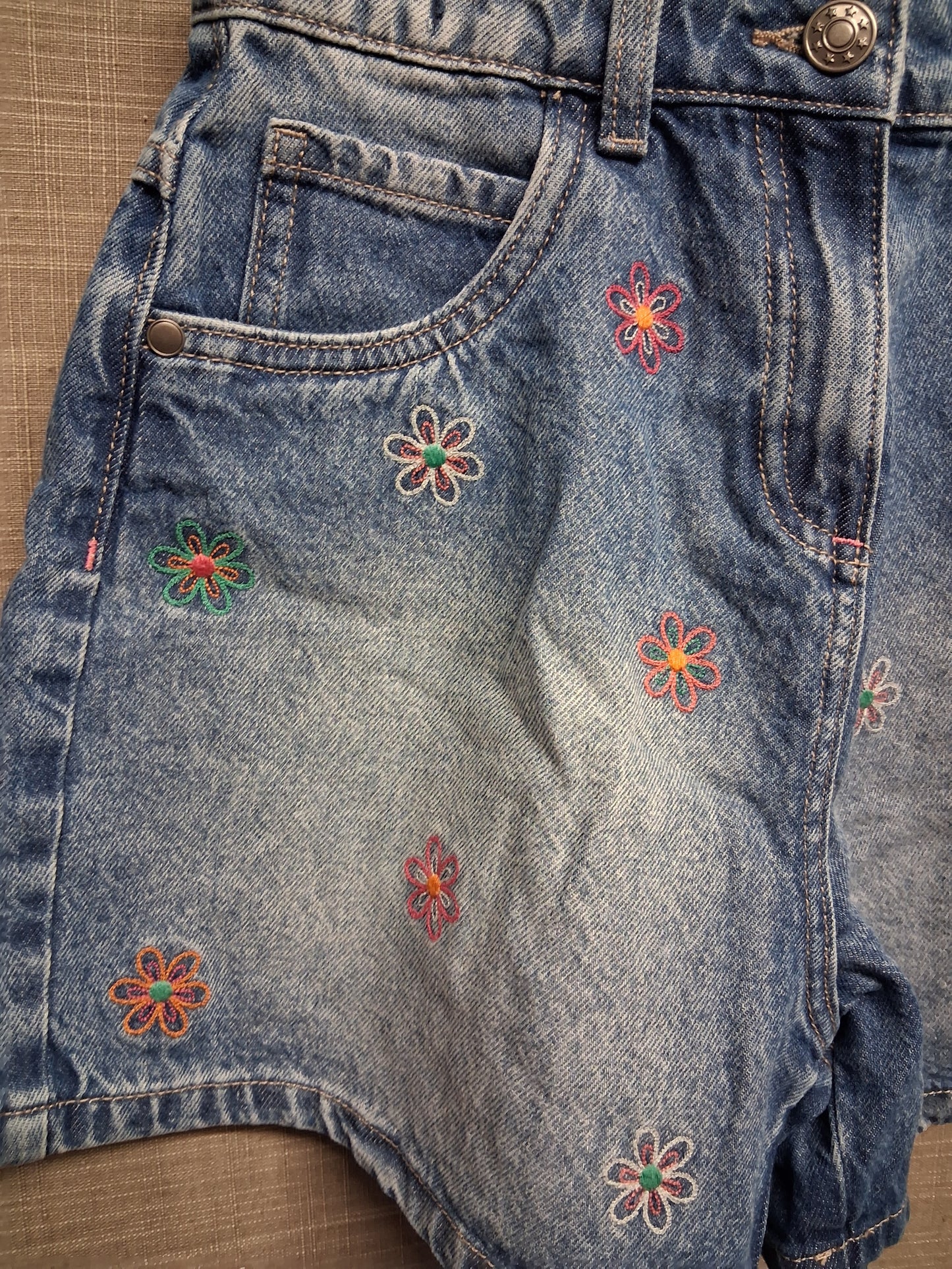 Nutmeg Girls Denim Floral Shorts Age 11-12 Years New