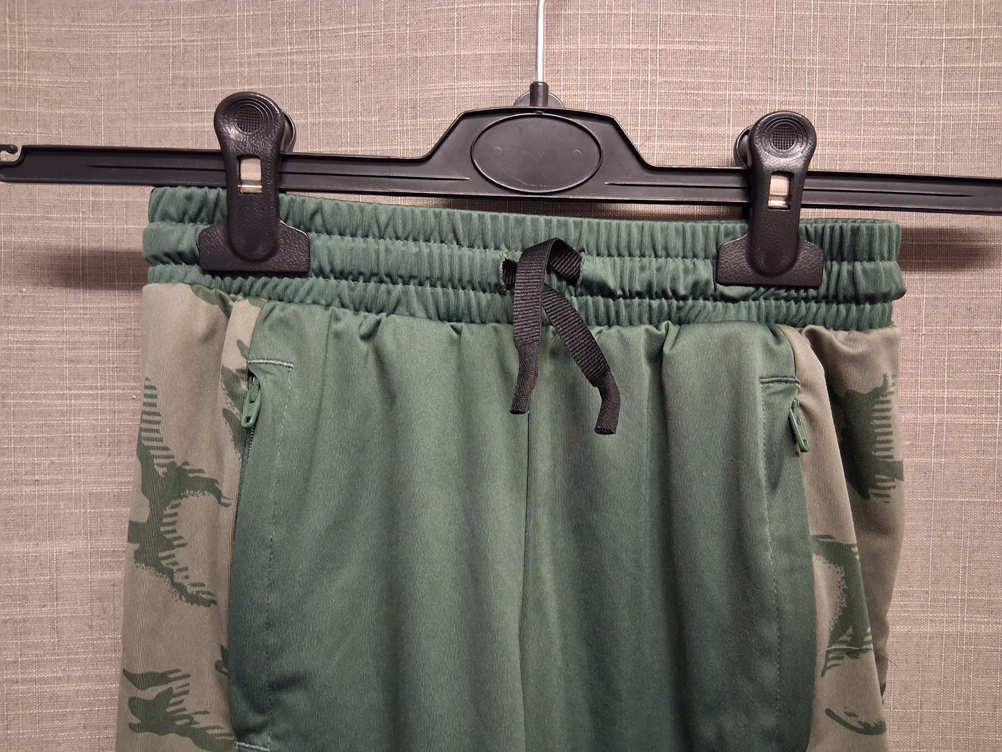 Adidas Khaki Green Shorts Satin Pockets Elastic Waist Age 9-10 Years