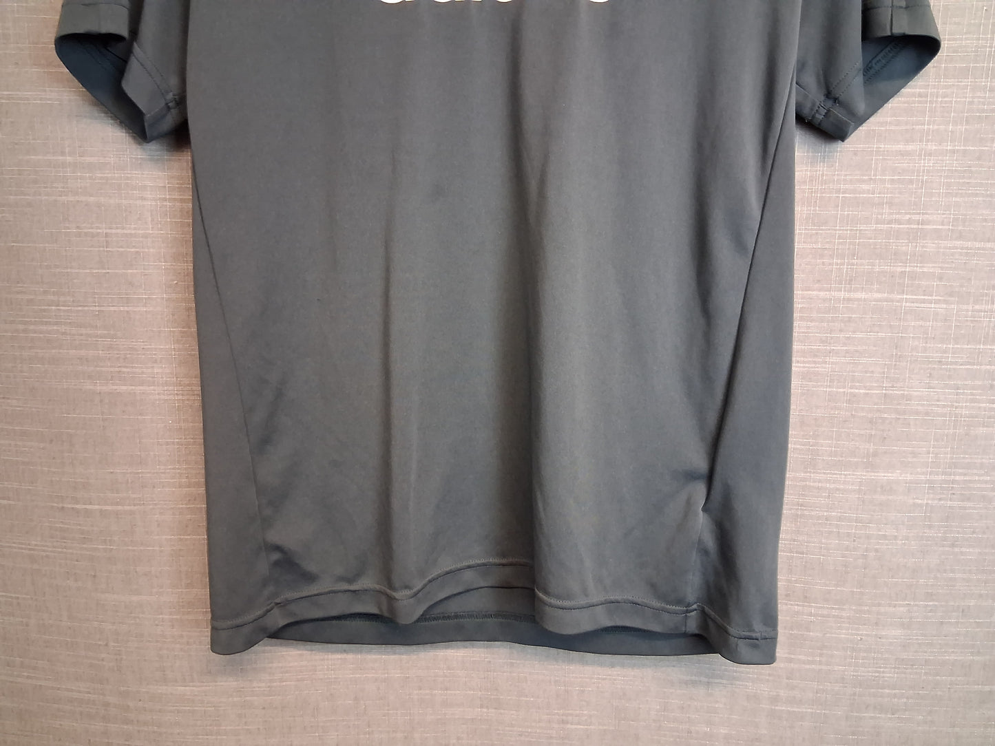 Adidas Boys Grey Short Sleeve T-Shirt Age 13-14 Years