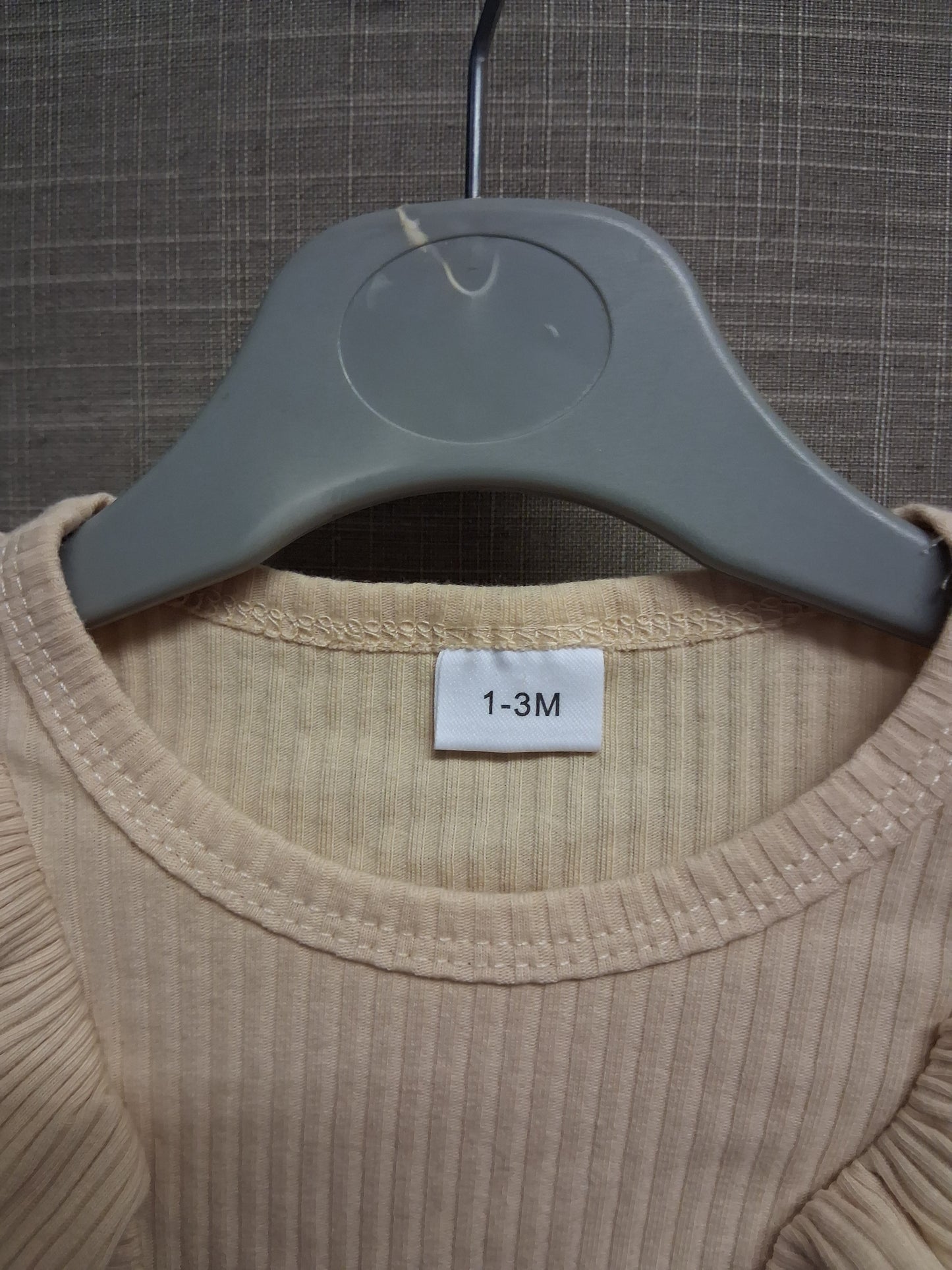 Shein Girls Bodysuit Beige Frill Long Sleeve Age 1-3 Months