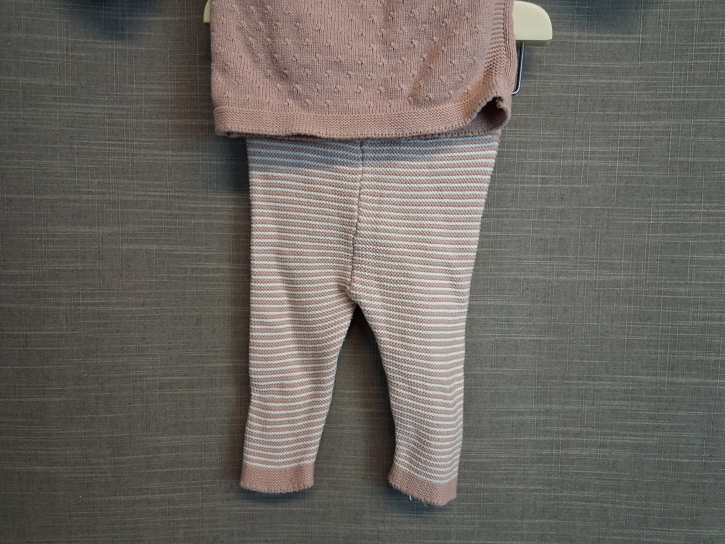 F&F Girl 2 Piece Outfit Knitted Jumper and Leggings Dusky Pink Age 0-3 Months