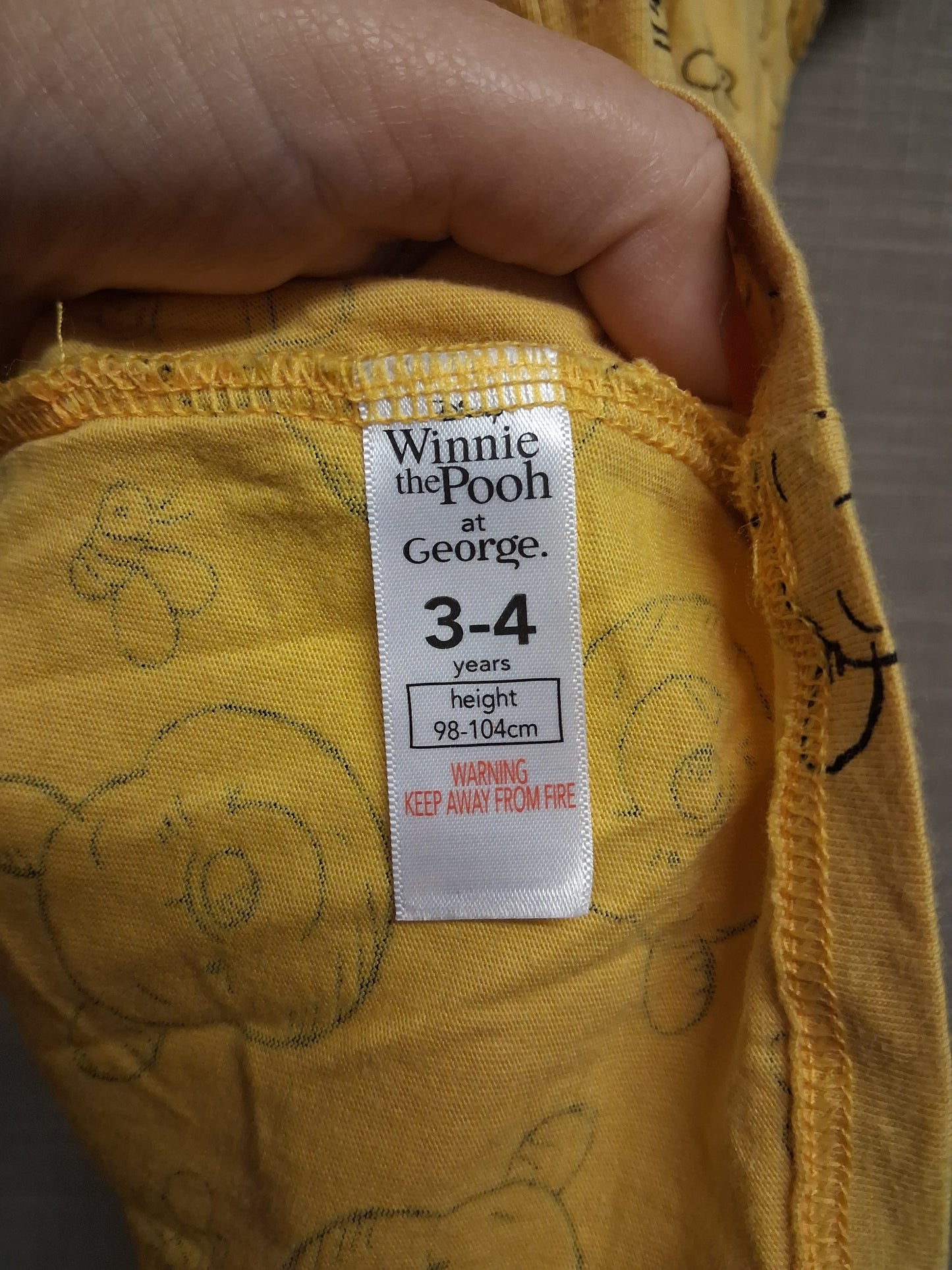 George Disney Winnie The Pooh Yellow Short Sleeve T-Shirt Dress Age 3-4 Years