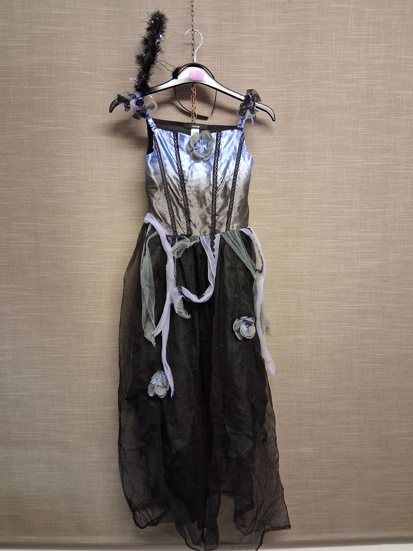 George Girls Halloween Princess Dress Age 9-10 Years with Halo