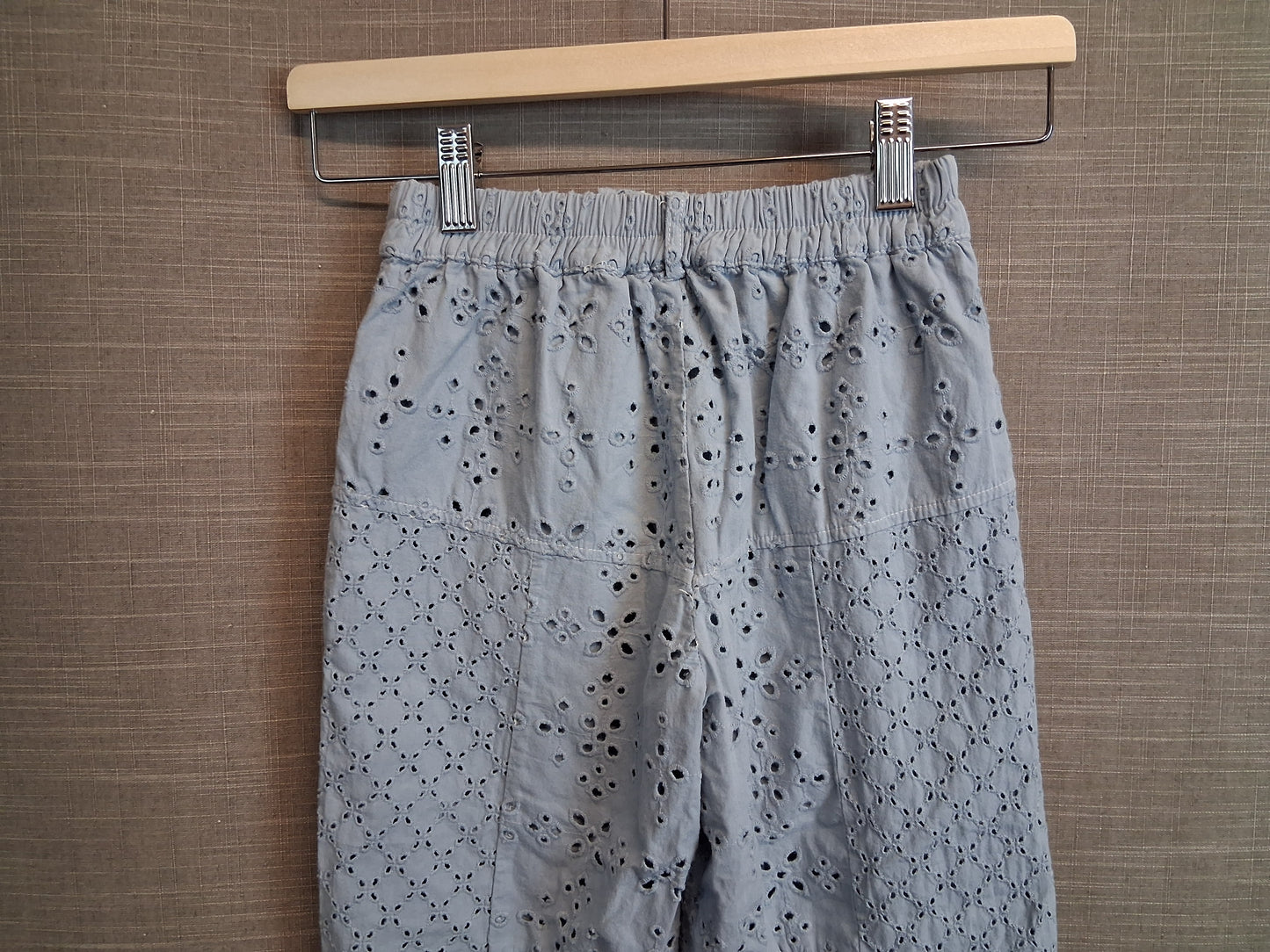 Zara Girls Blue Brodiere Anglaise  Crop Trousers Age 8 Years